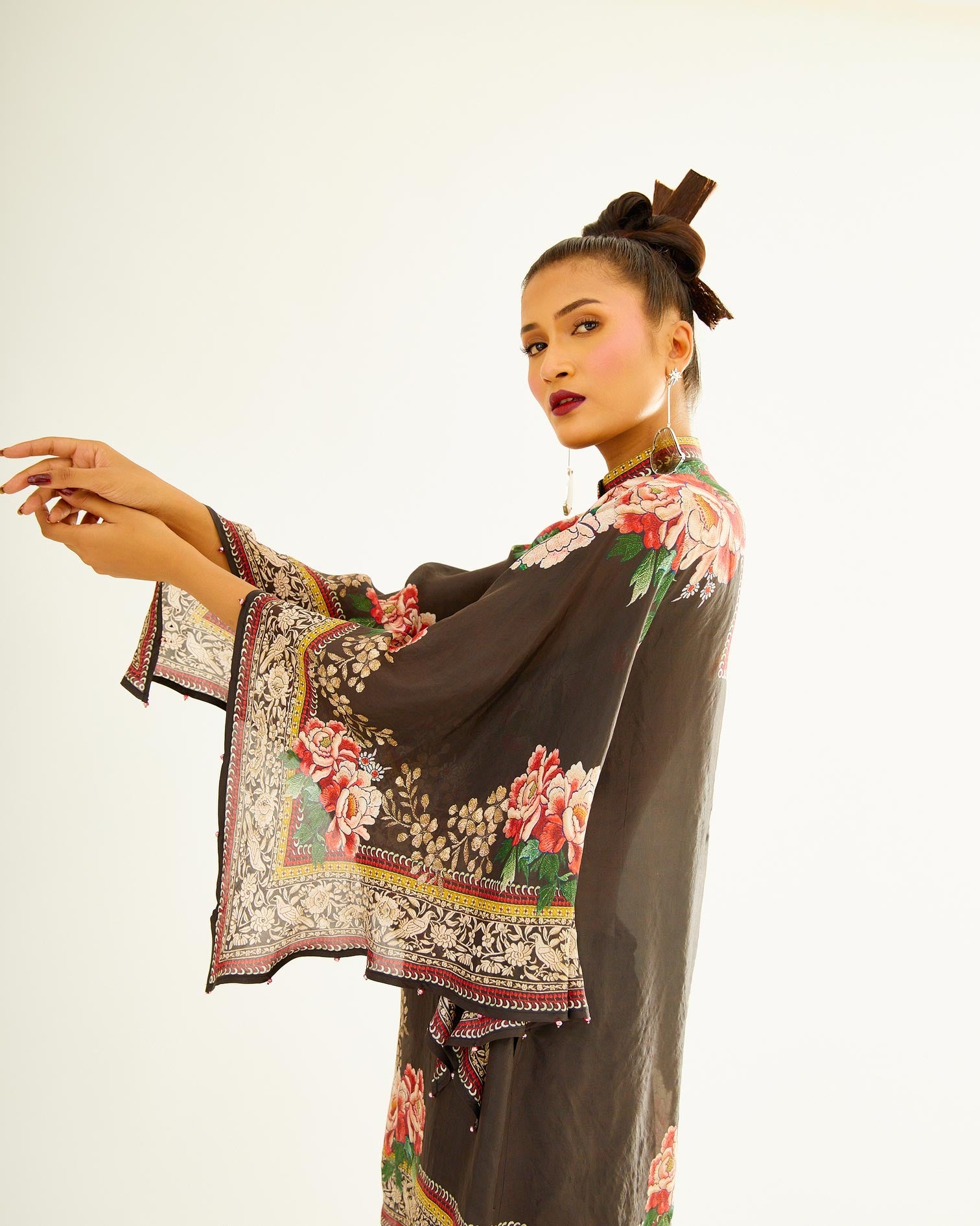 Sayuri : Nylla - Black
