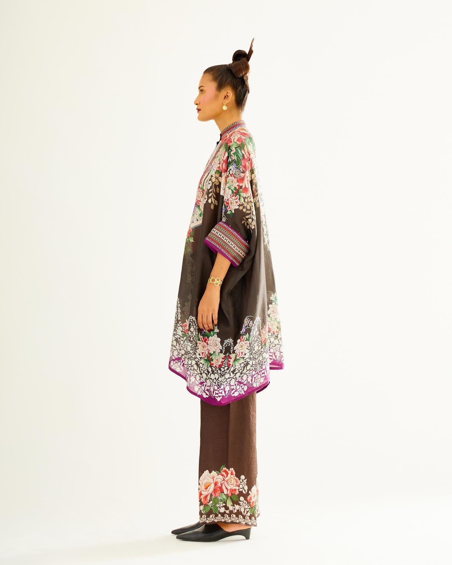 Sayuri : Chanel 36" - Black