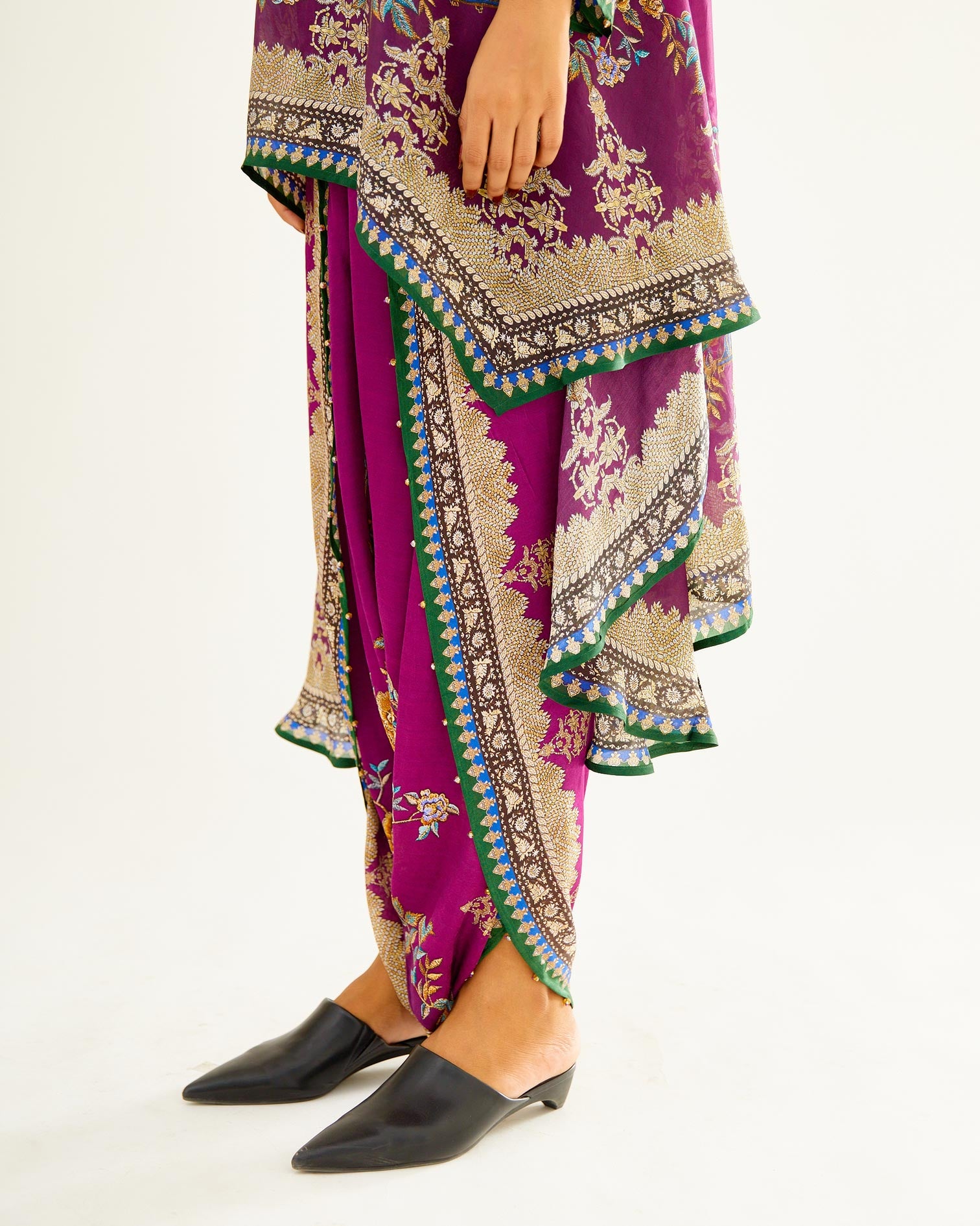 Sayuri : Aafreen - Purple