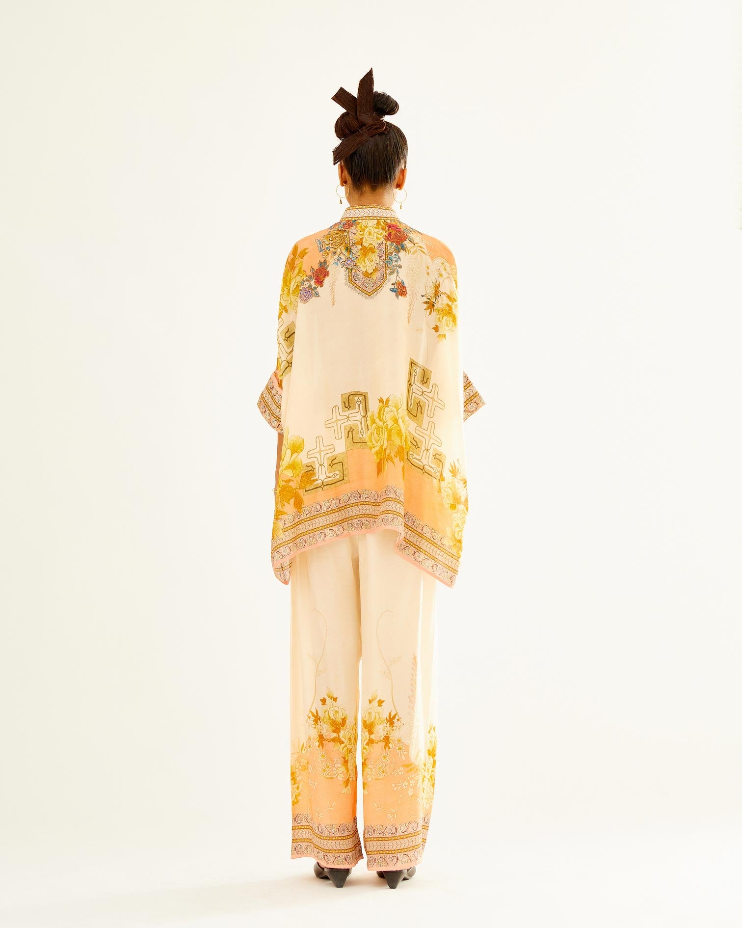 Sayuri : Chanel - Beige/Peach