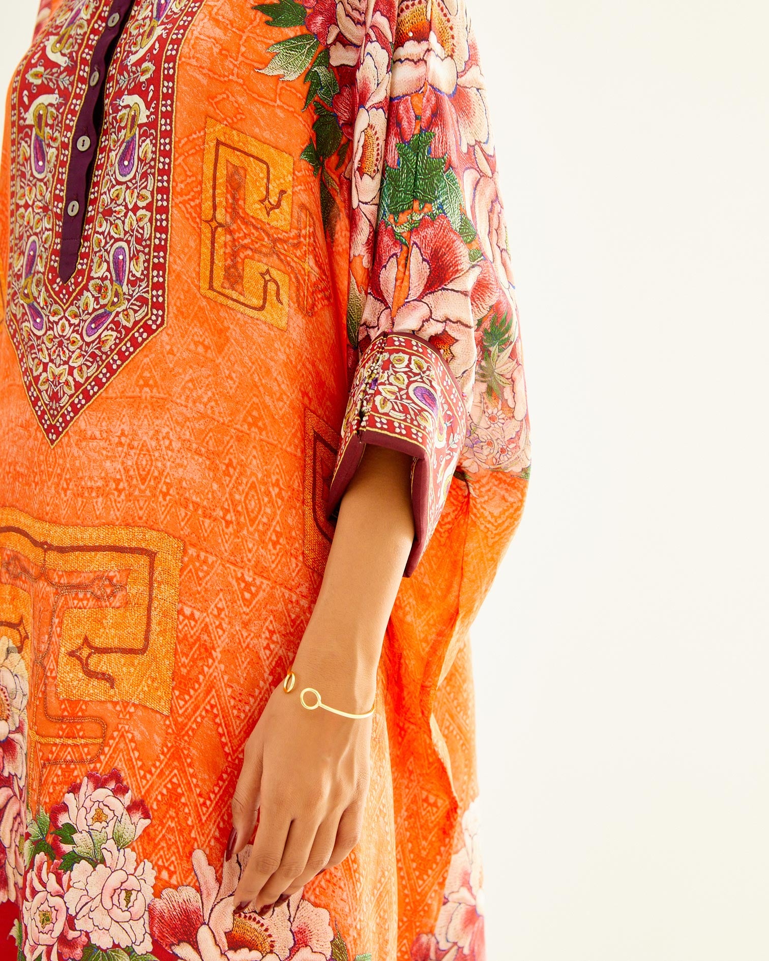 Sayuri : Chanel 36" - Orange