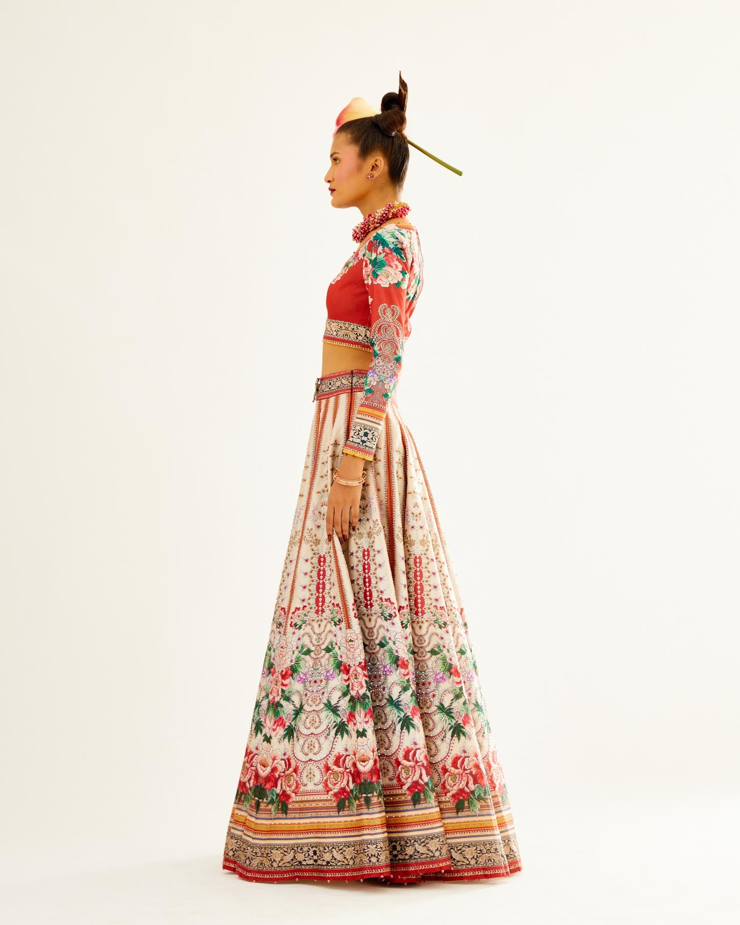 Sayuri : Leela - Ivory/Red