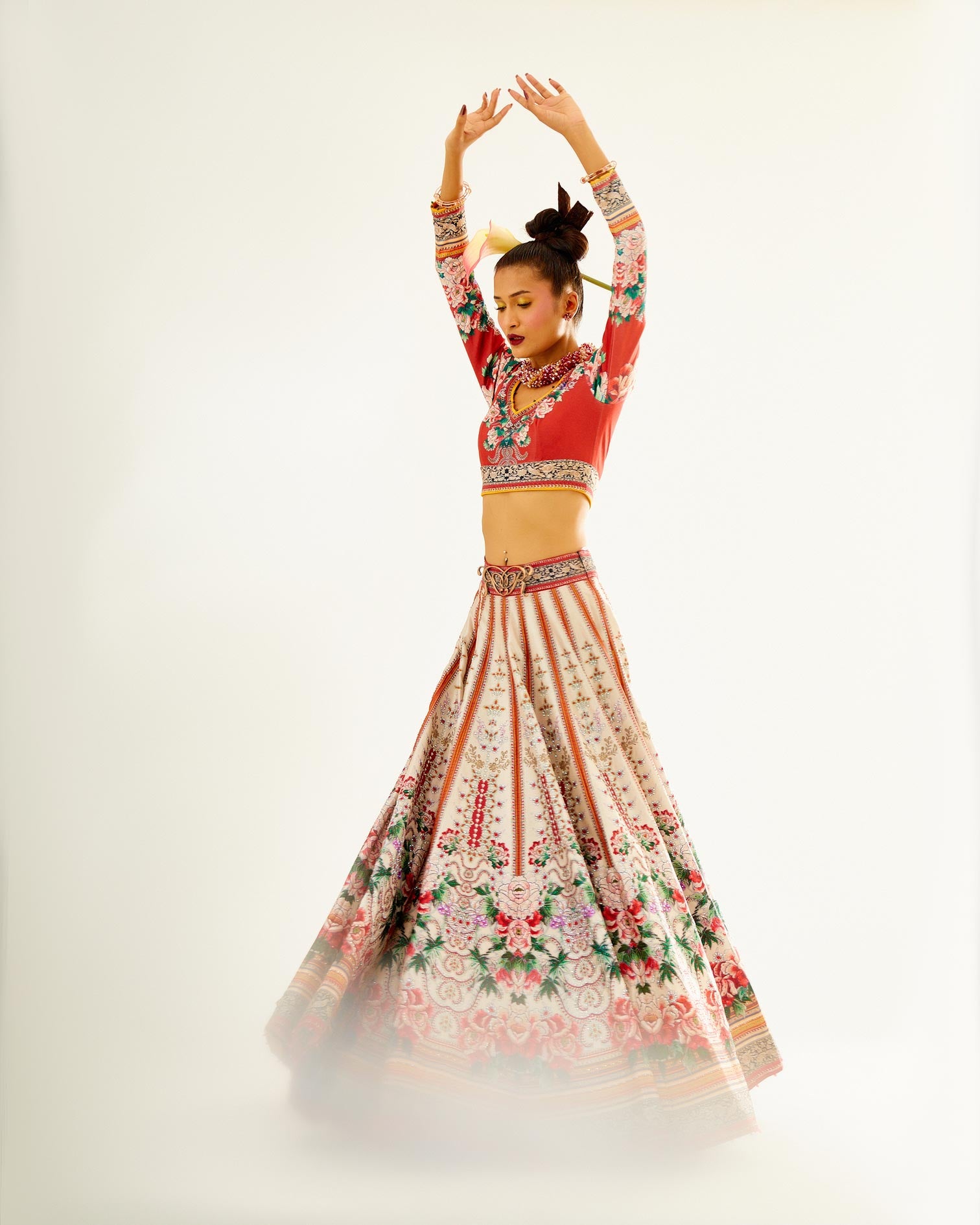 Sayuri : Leela - Ivory/Red