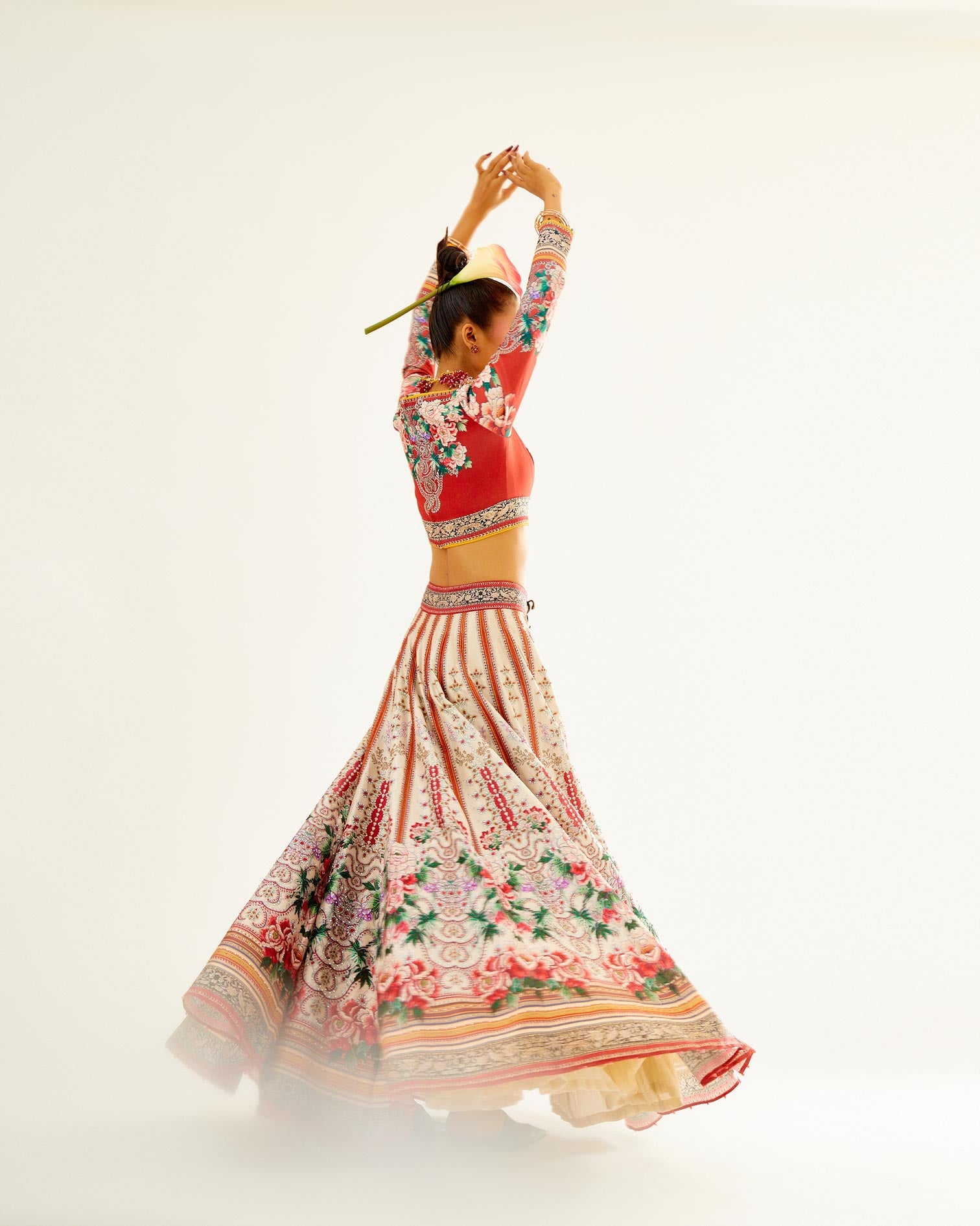 Sayuri : Leela - Ivory/Red