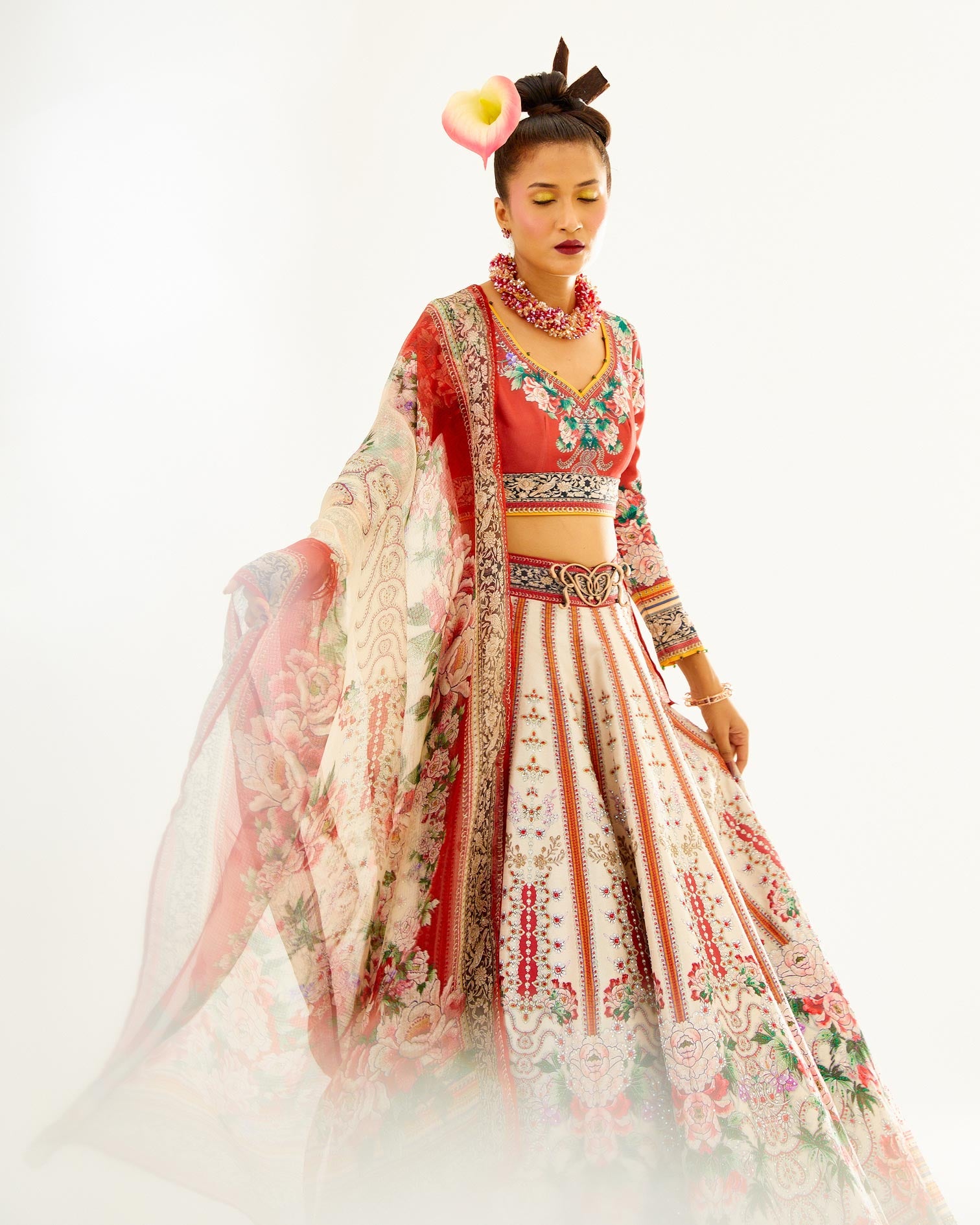 Sayuri : Leela - Ivory/Red