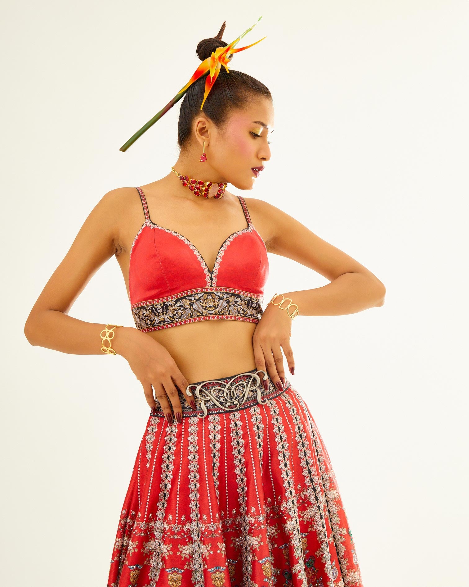 Sayuri : Leela - Red