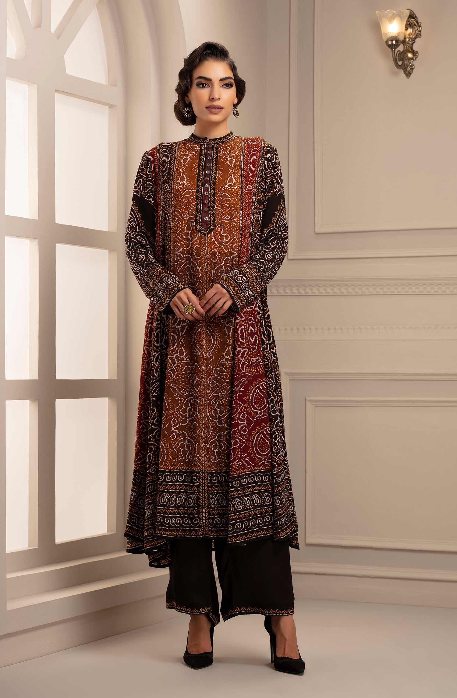 Bandhej : Ananda Red/Black/Mustard + Paloma