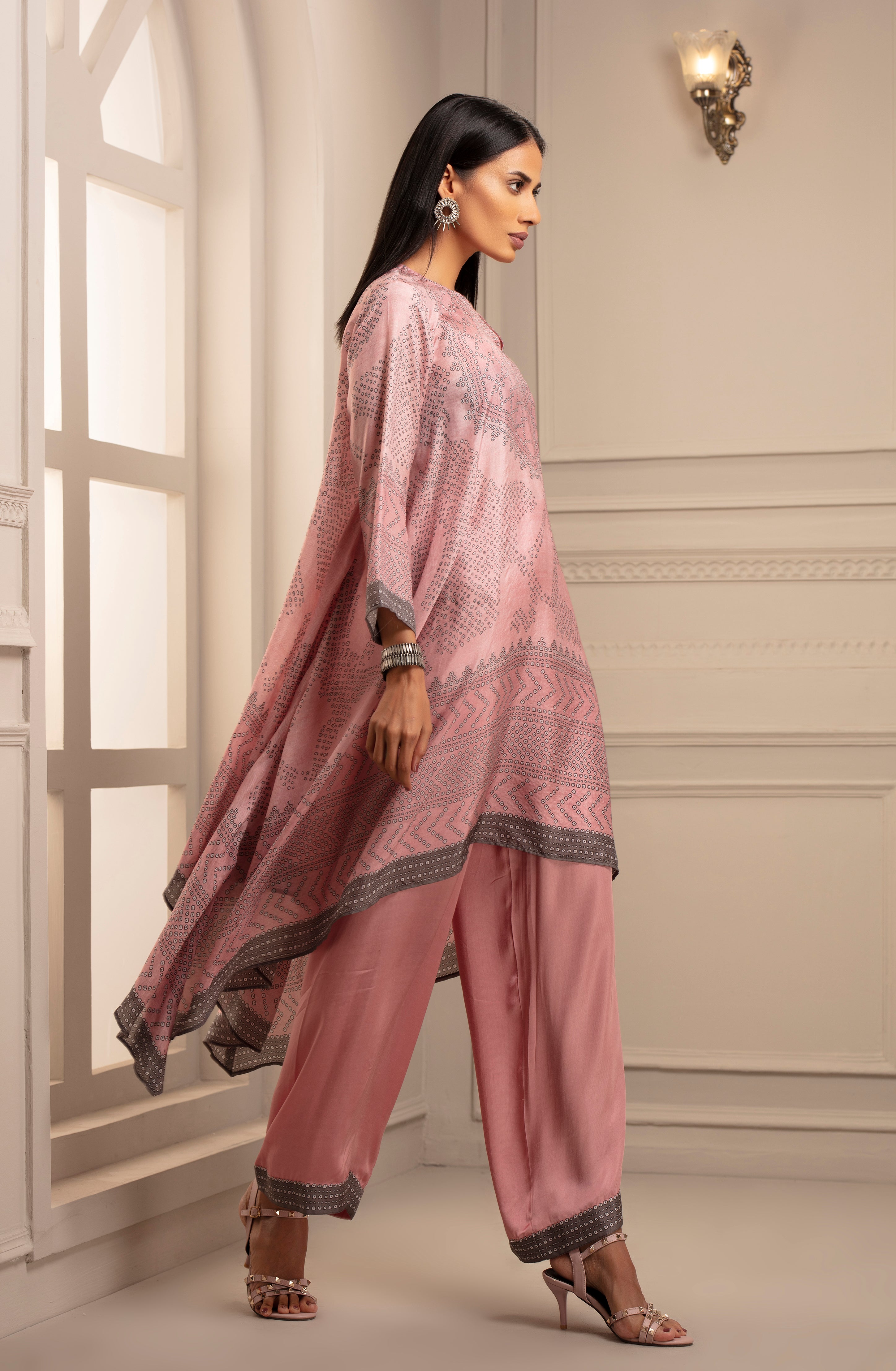 Beendi : Navya Blush