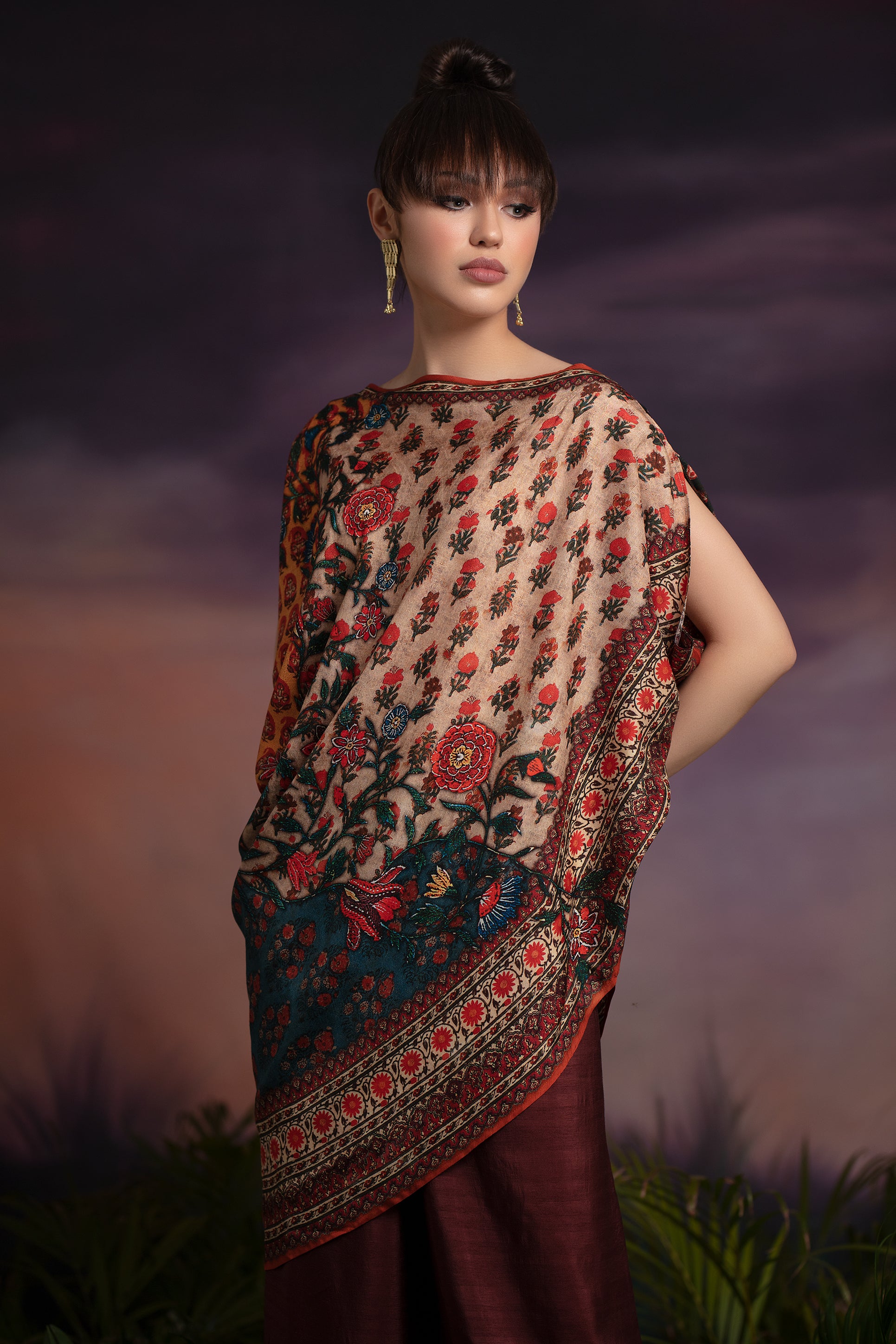 Calico Lajjo : Beige
