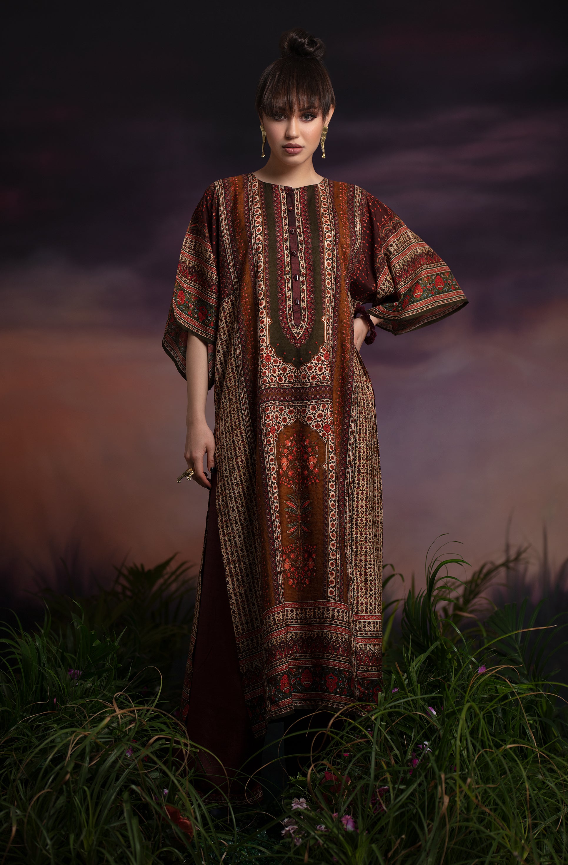 Calico Gayatri : Sienna