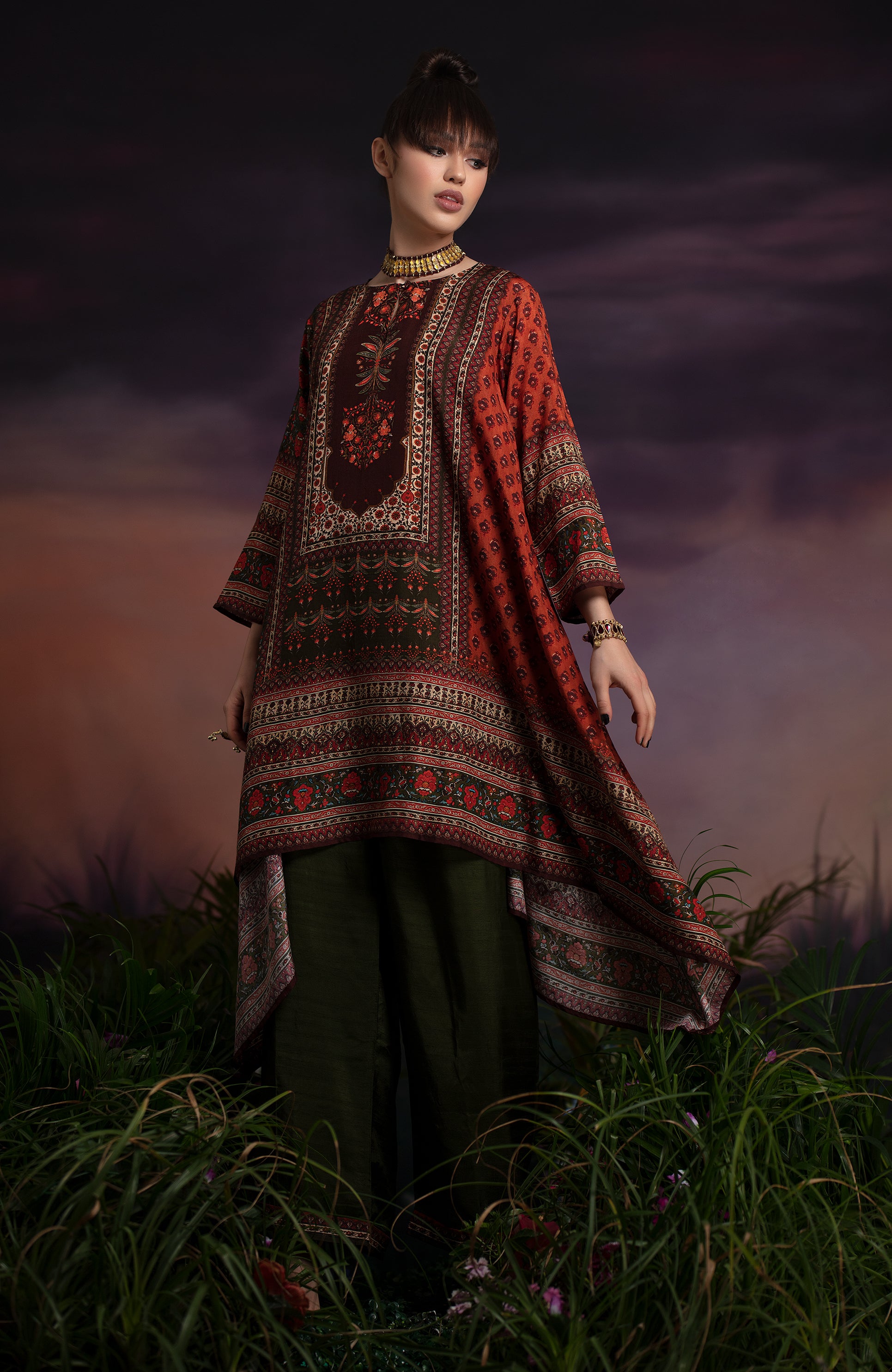 Calico Navya : Burgundy