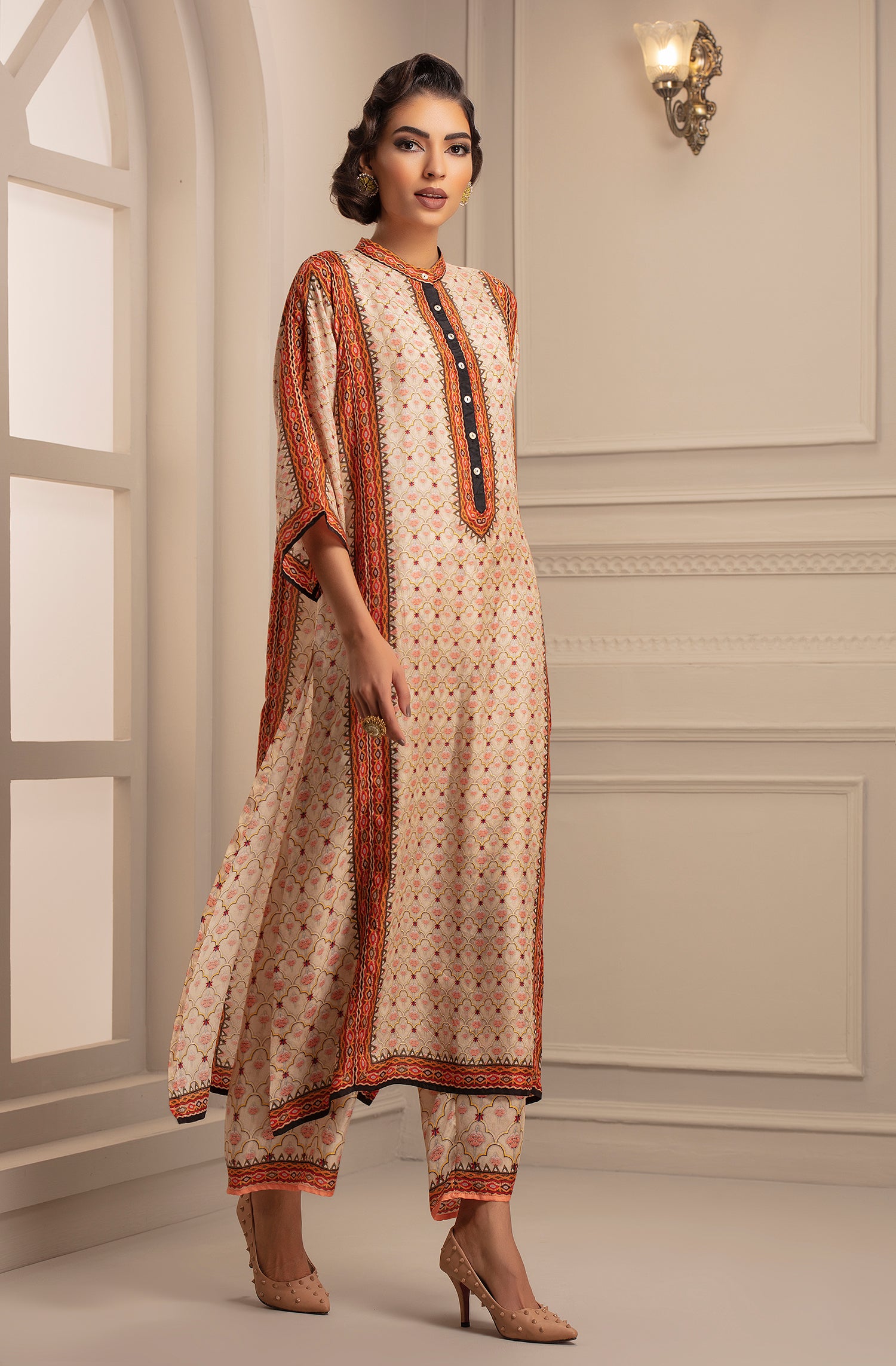 Jodha : Ghazala Permaz Cream