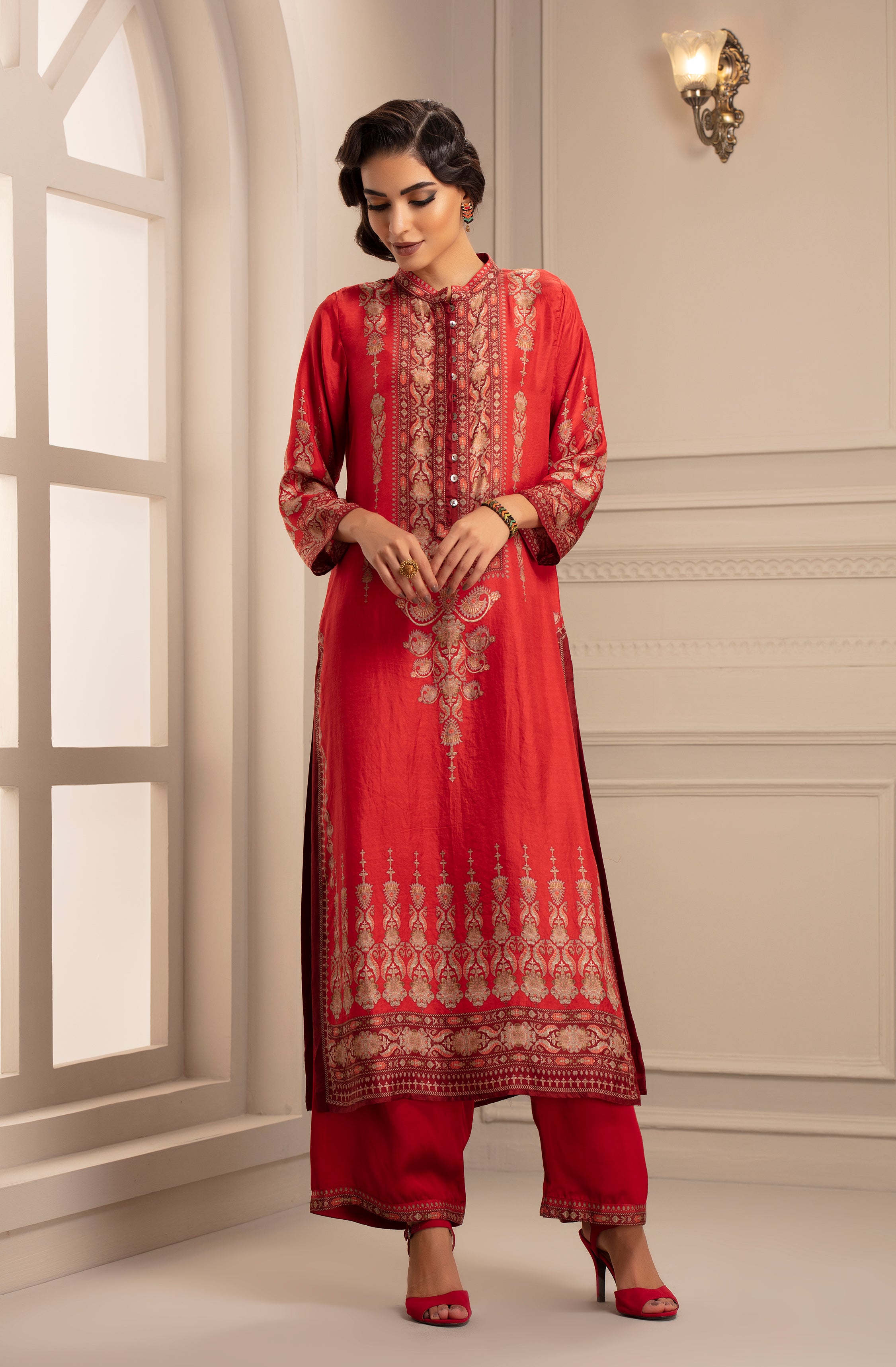 Banaras : Ramin (red)