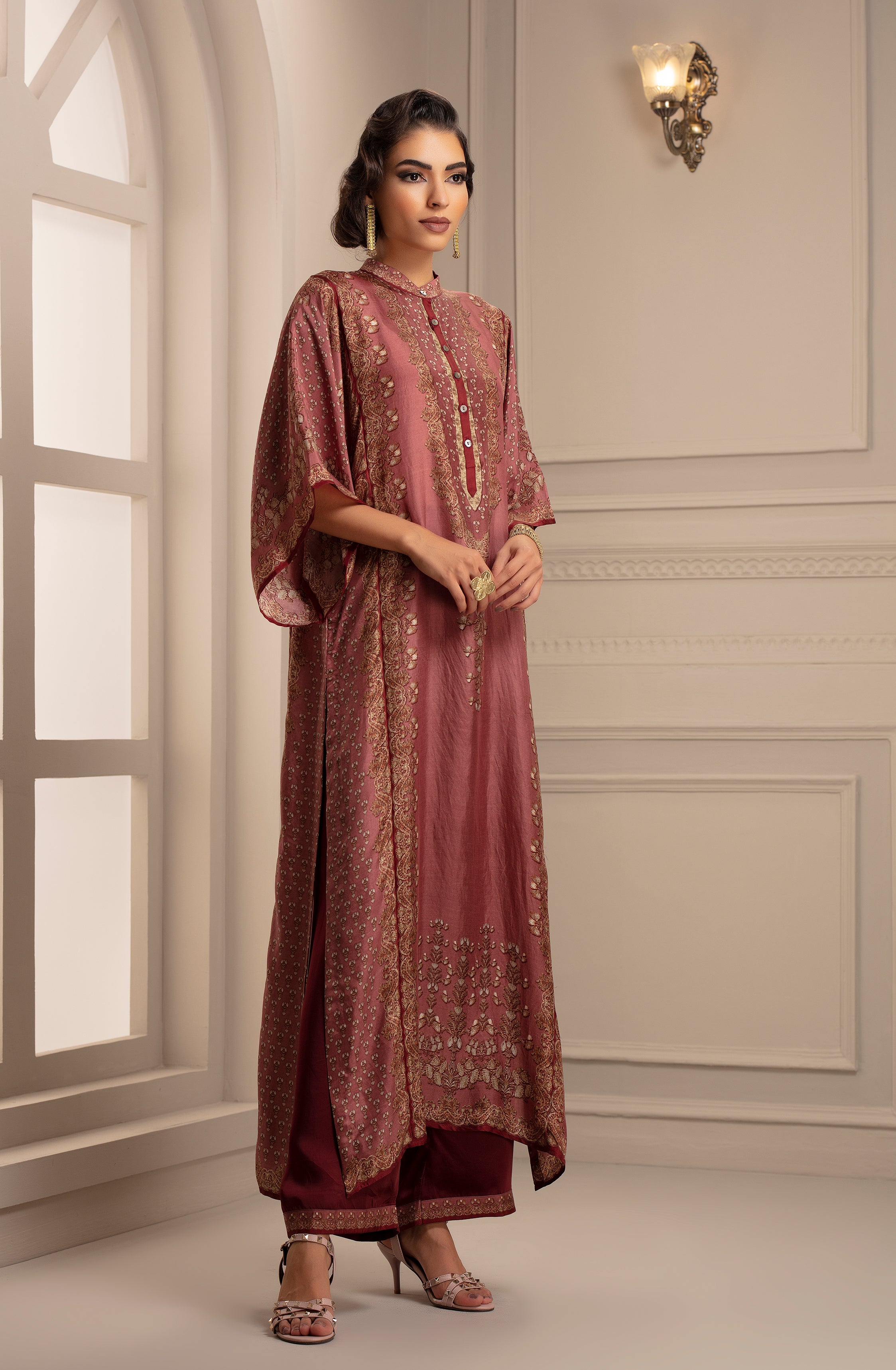 Banaras : Gayatri (Mauve)