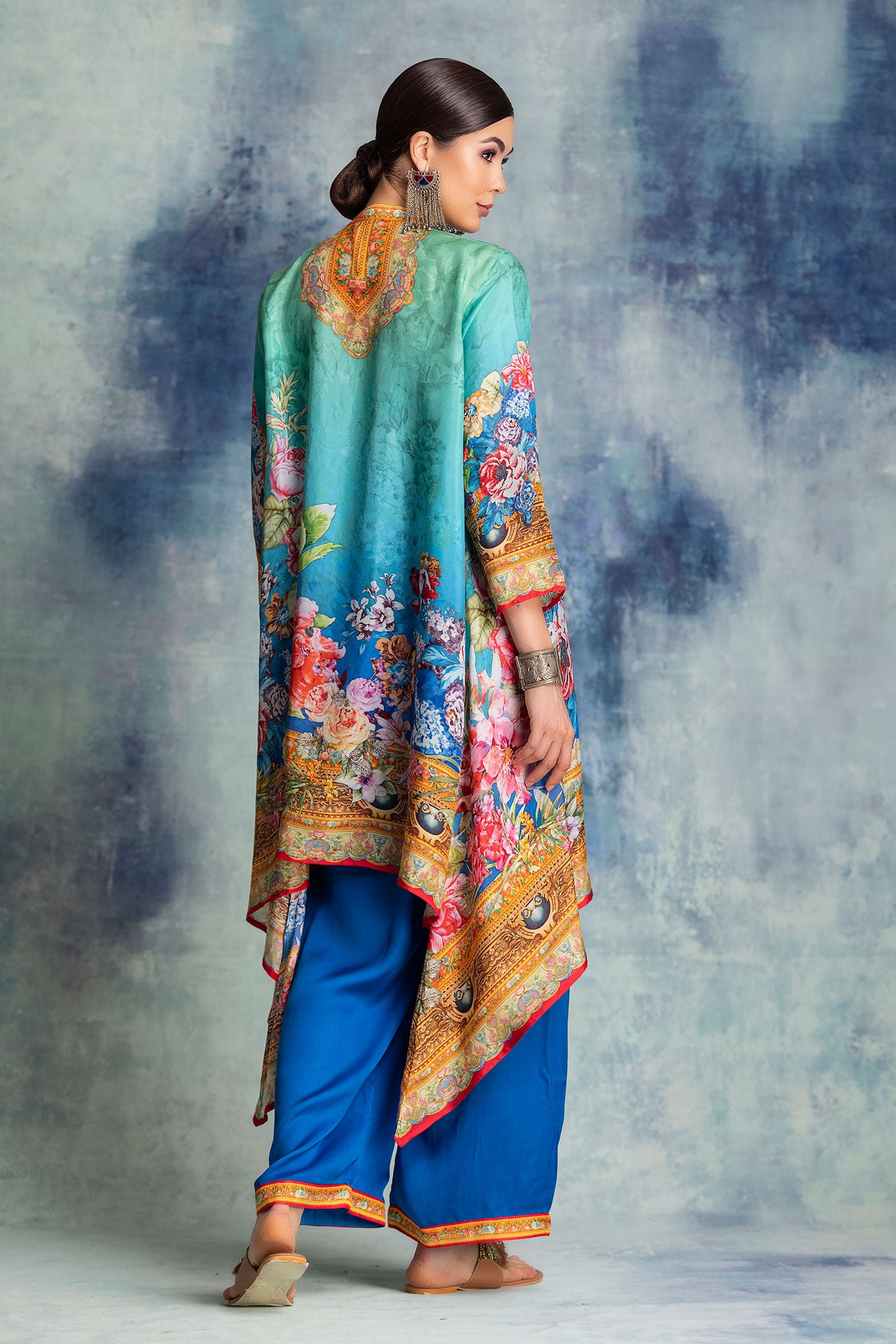 Roses : Navya - Blue
