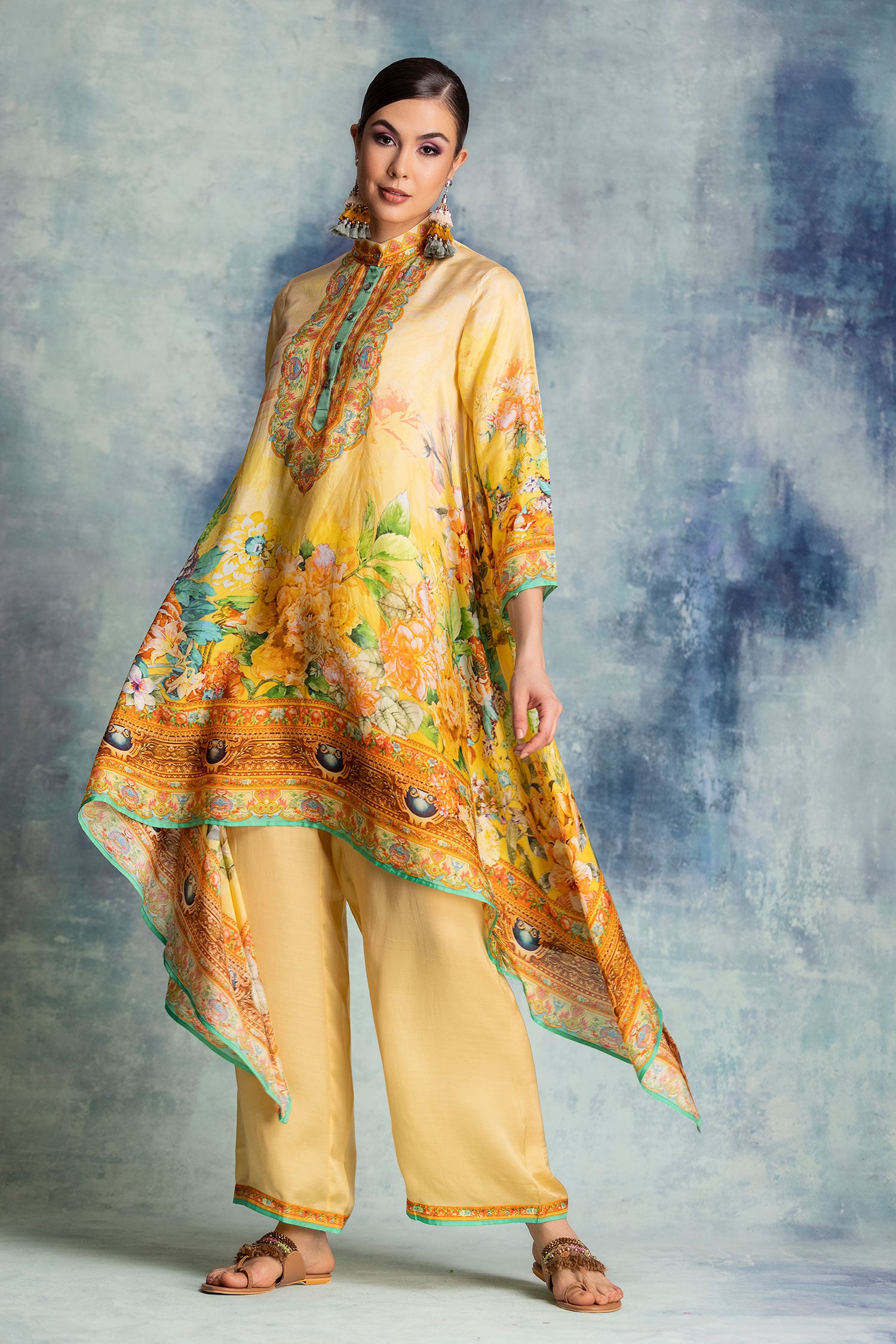 Roses : Navya - Yellow