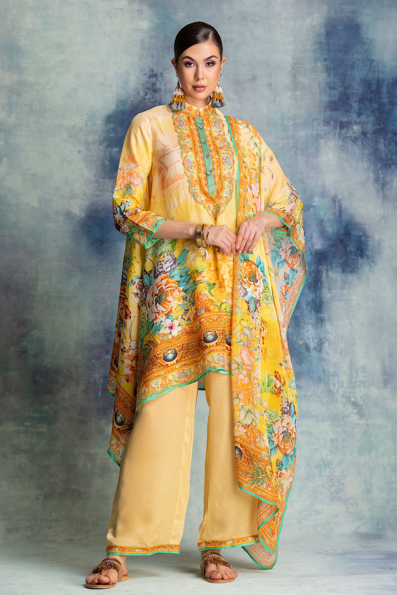 Roses : Navya - Yellow