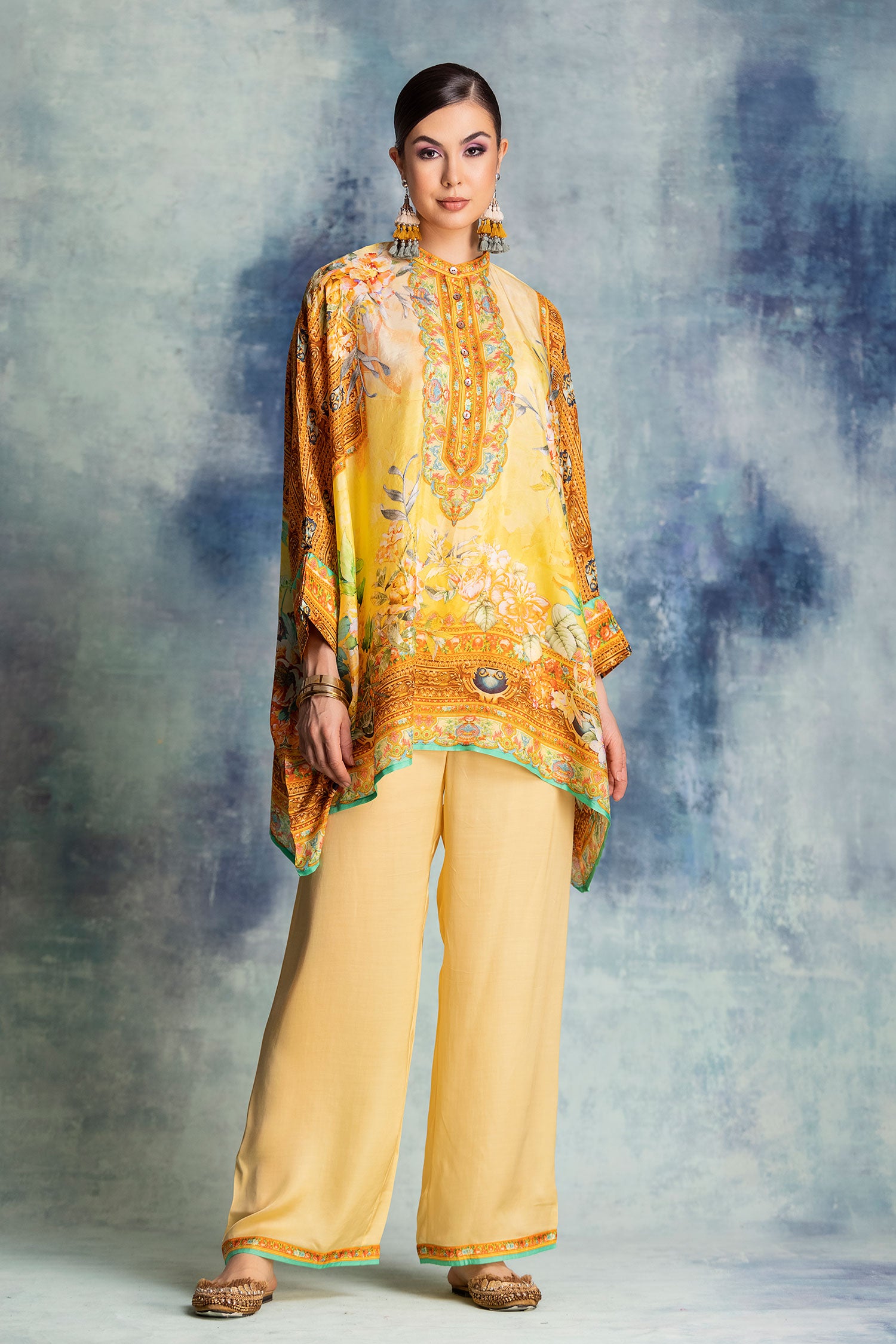 Roses : Chanel - Yellow