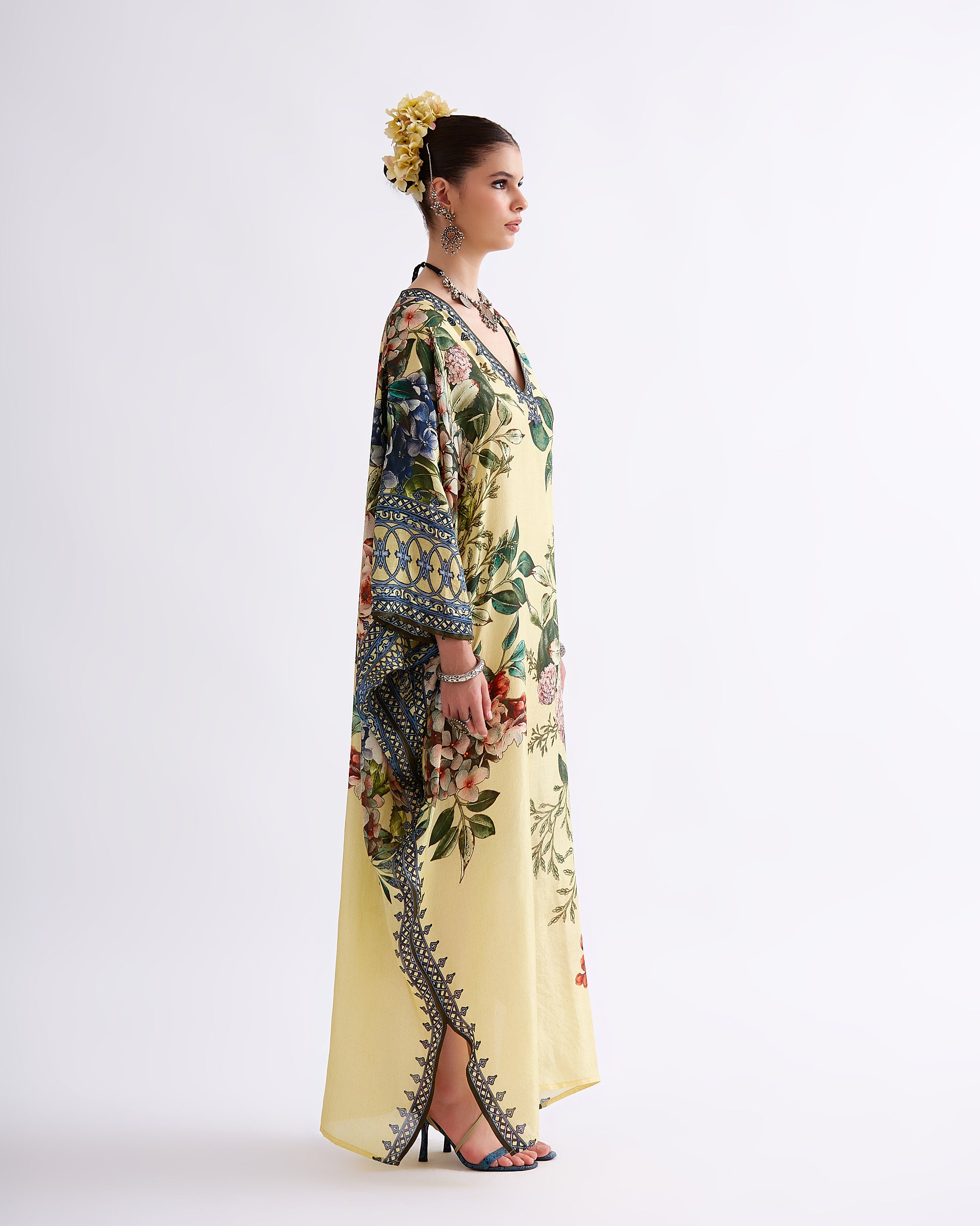 A Notting Hill Summer : Verusha - Buttercup
