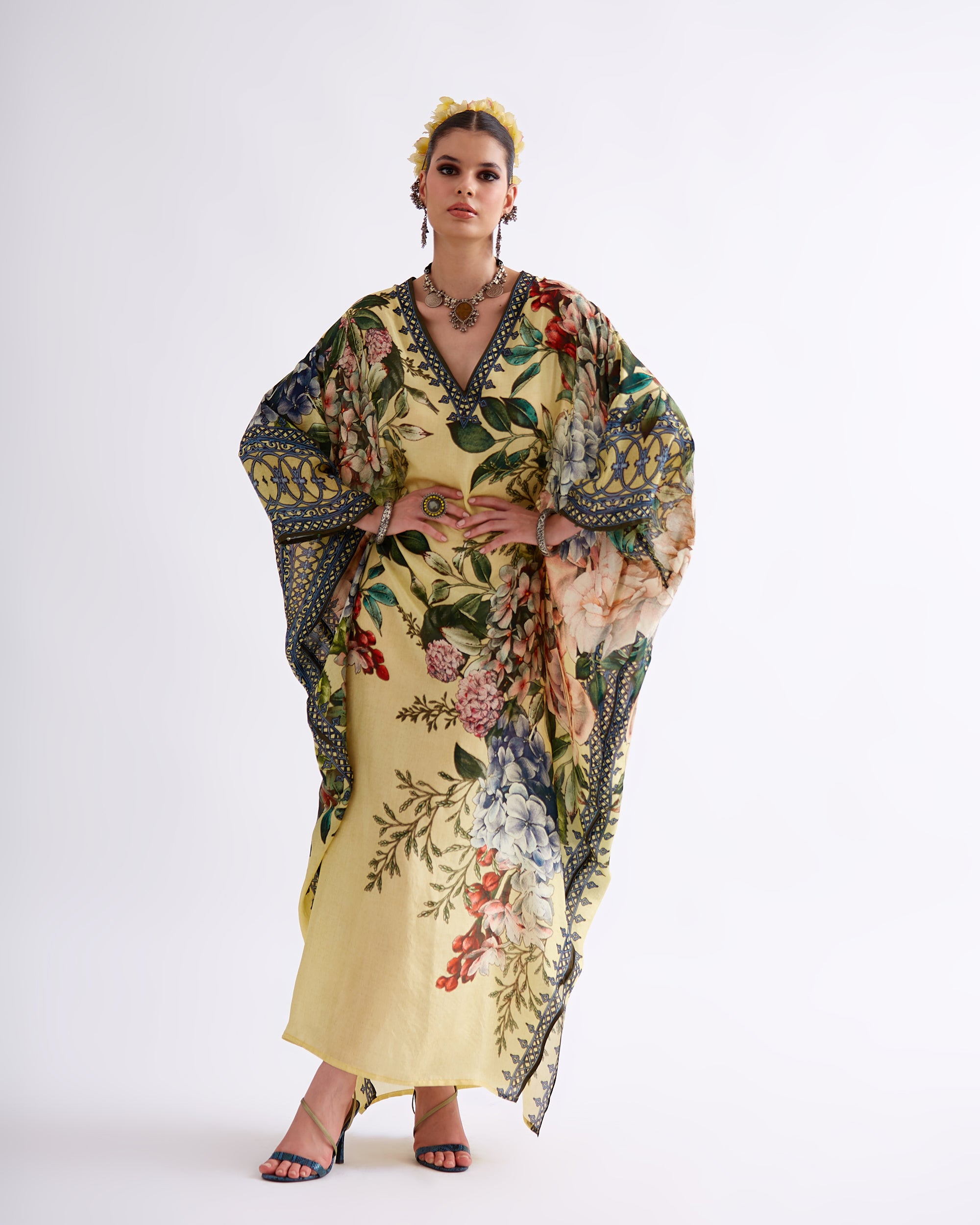 A Notting Hill Summer : Verusha - Buttercup