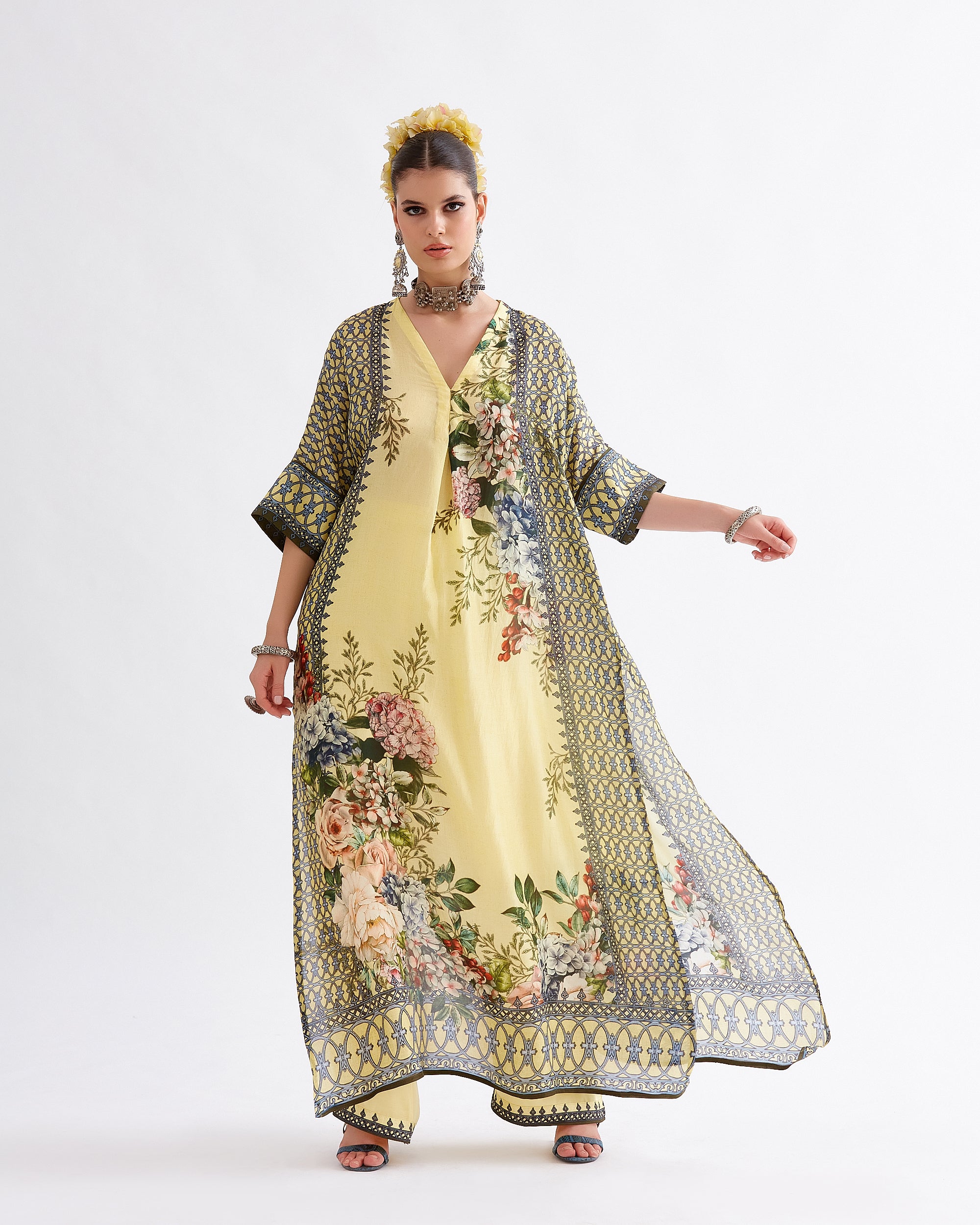 A Notting Hill Summer : Banera - Buttercup