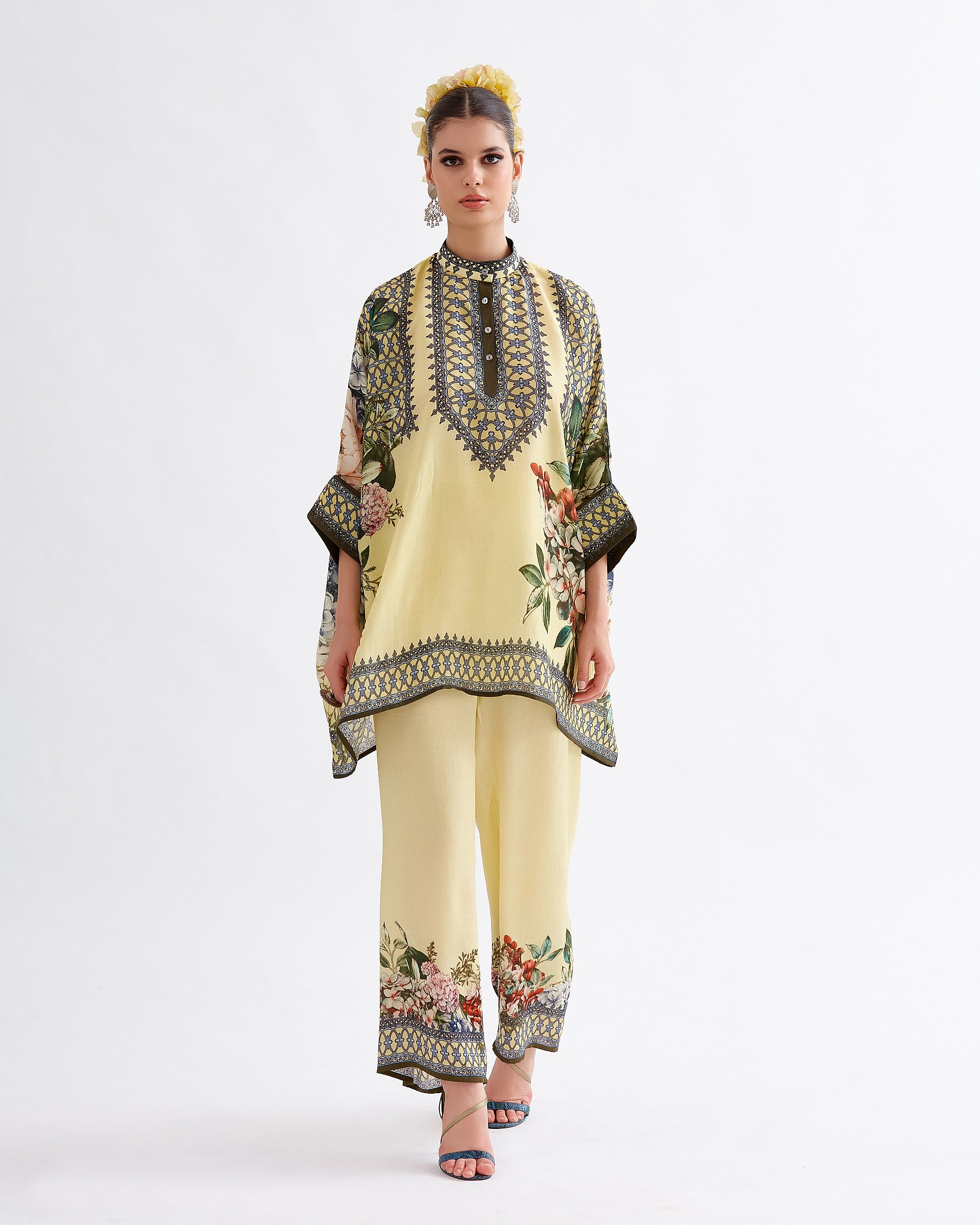 A Notting Hill Summer : Chanel - Buttercup