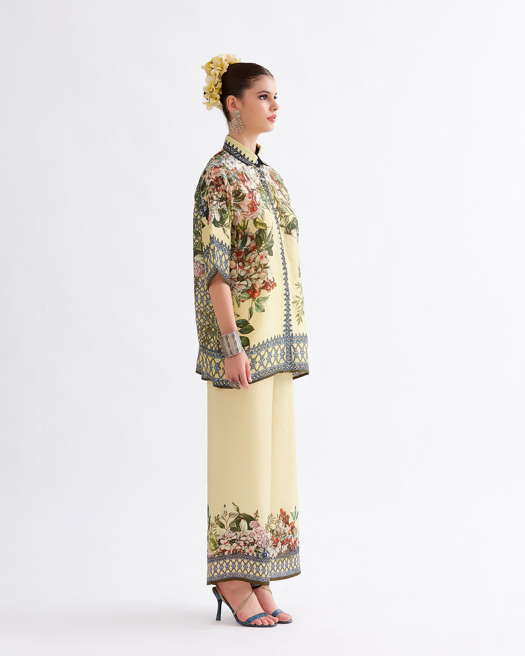 A Notting Hill Summer : Maizah - Buttercup