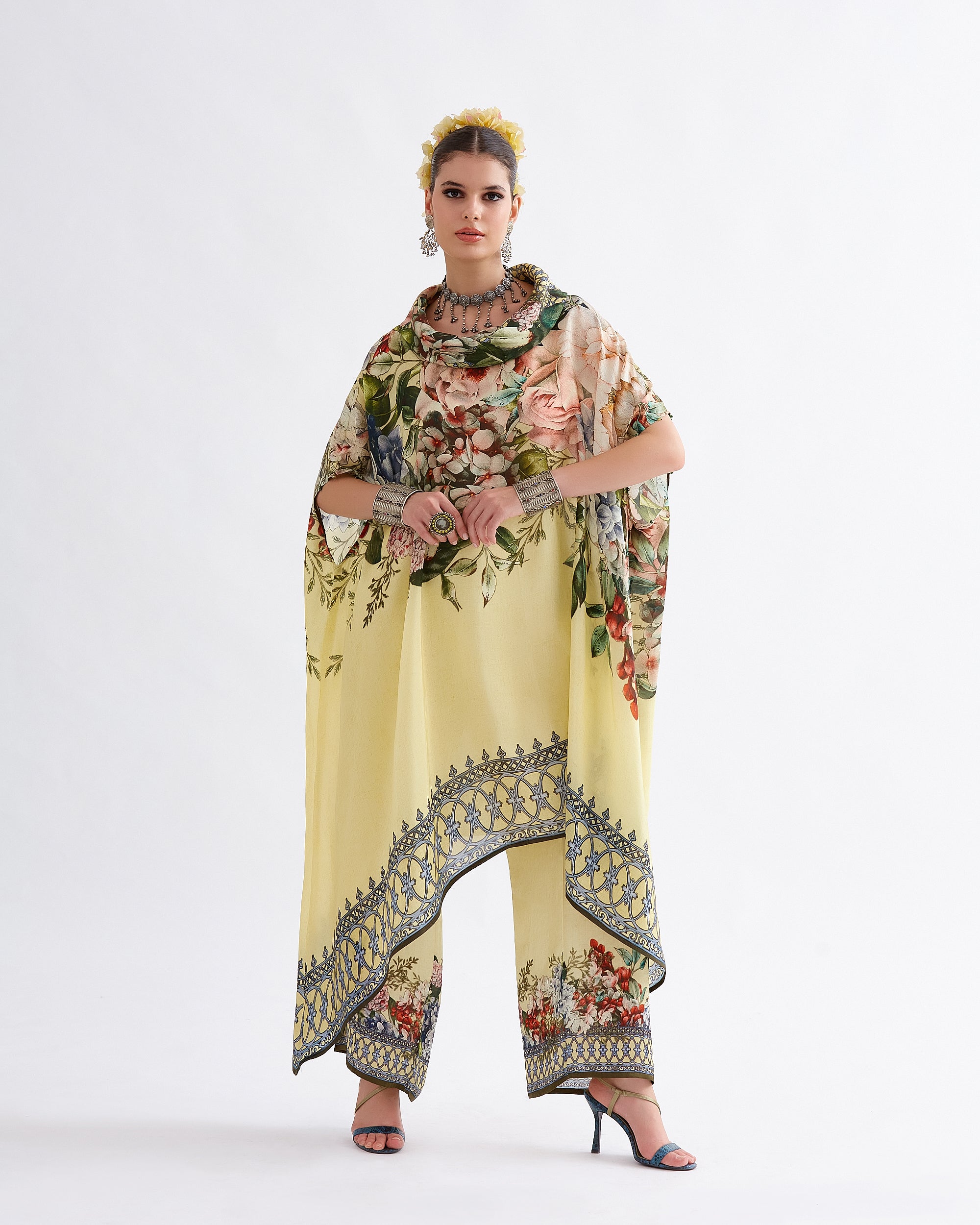 A Notting Hill Summer : Lavanya - Buttercup