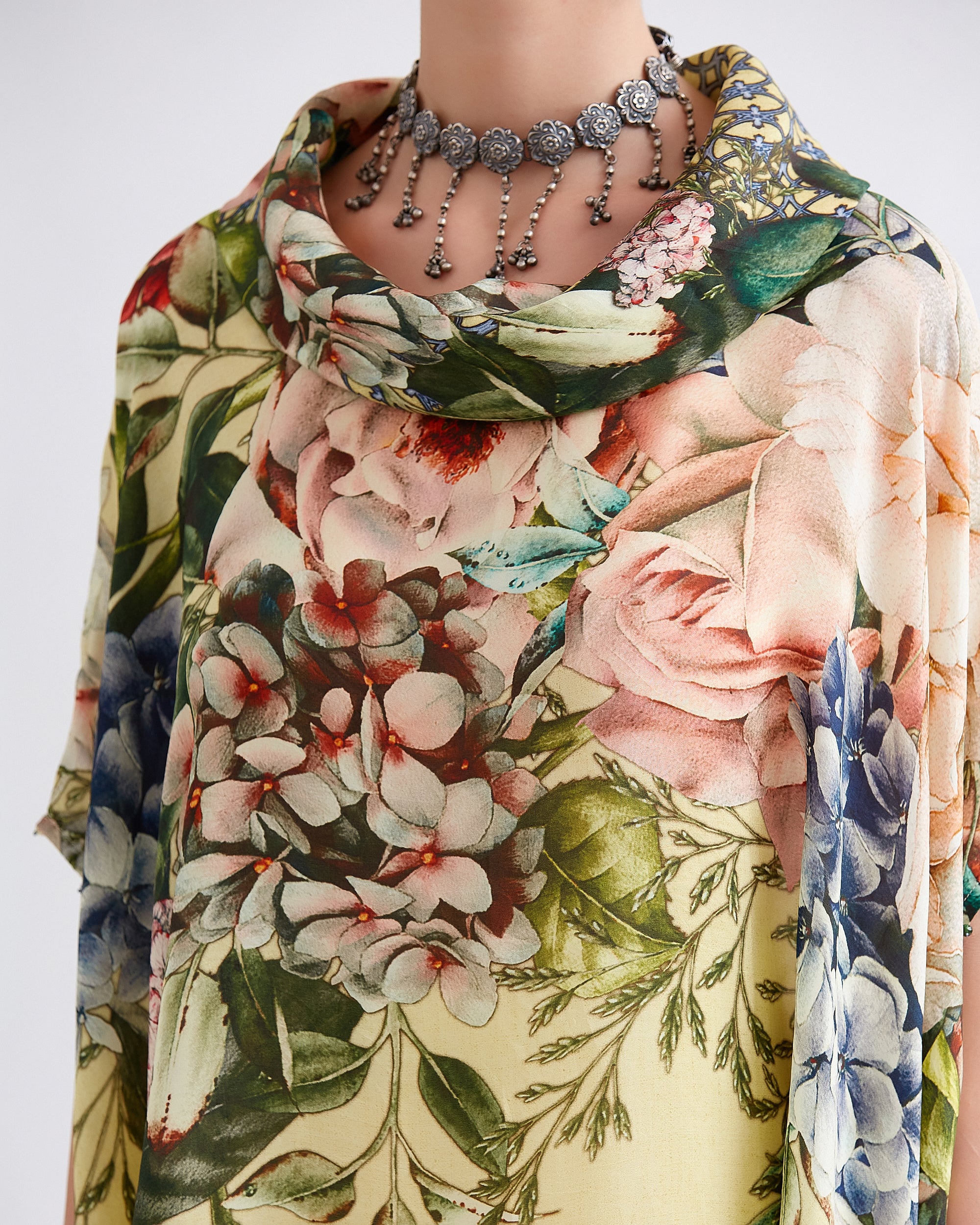 A Notting Hill Summer : Lavanya - Buttercup