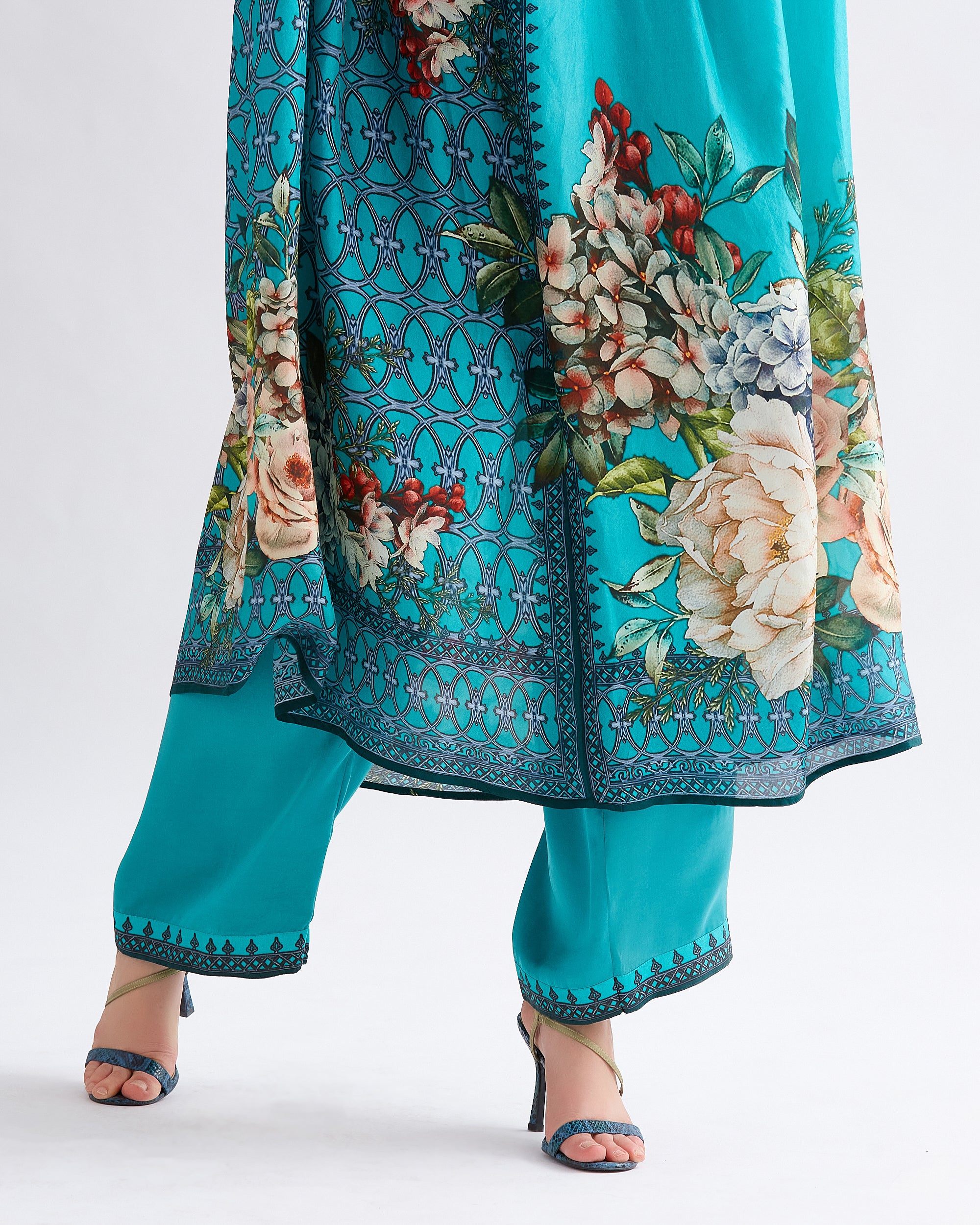 A Notting Hill Summer : Majida - Jade