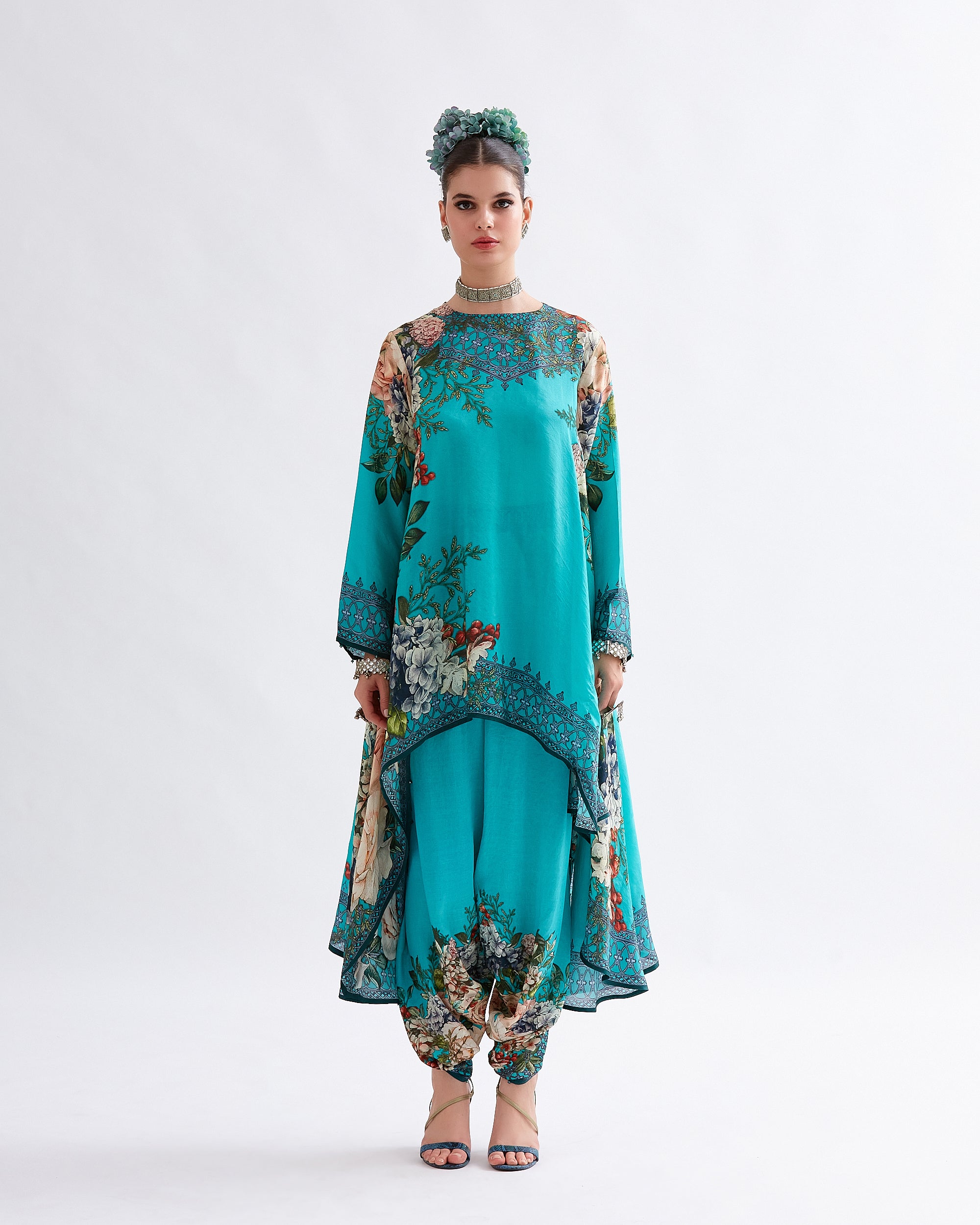 A Notting Hill Summer : Aafreen - Jade