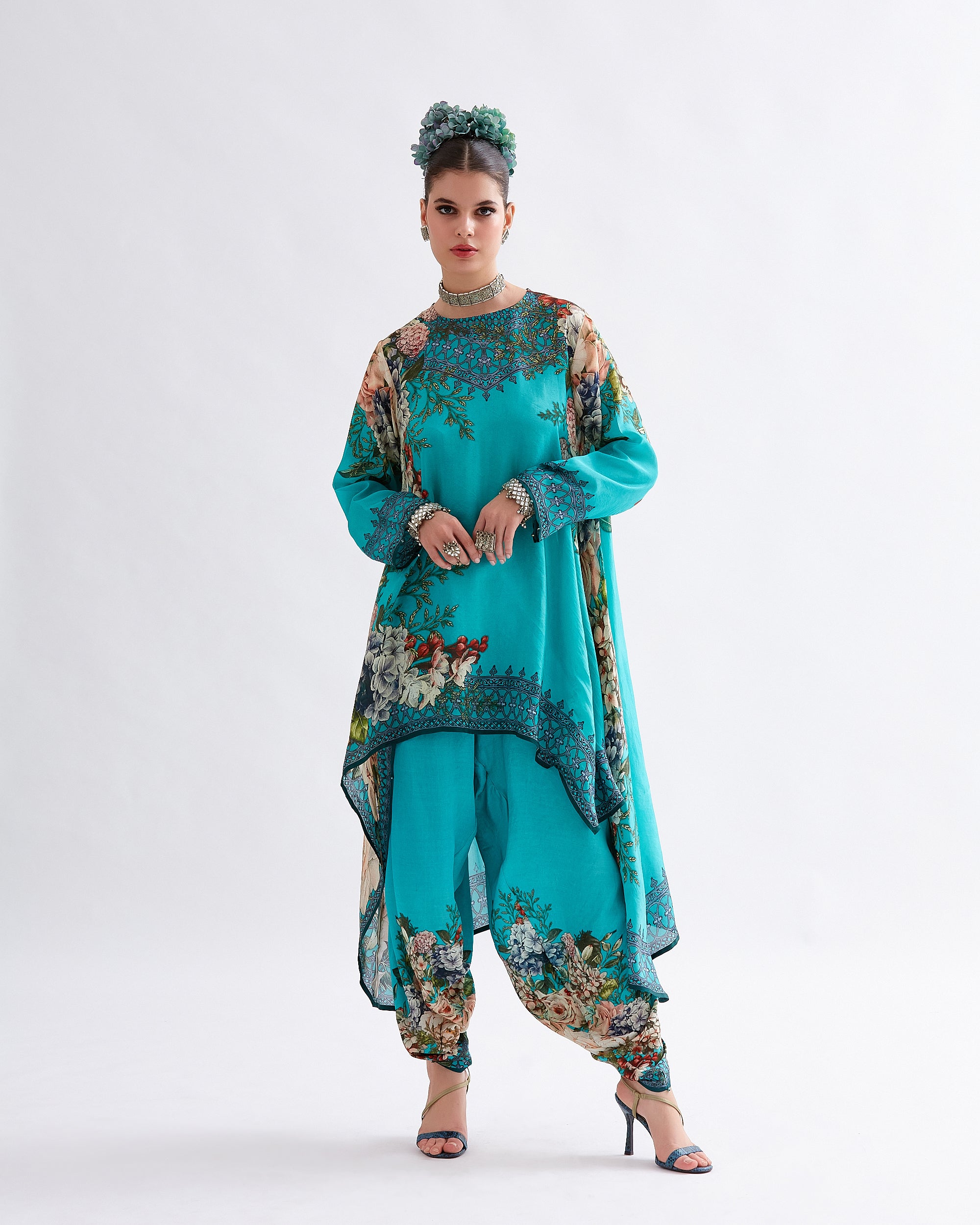A Notting Hill Summer : Aafreen - Jade