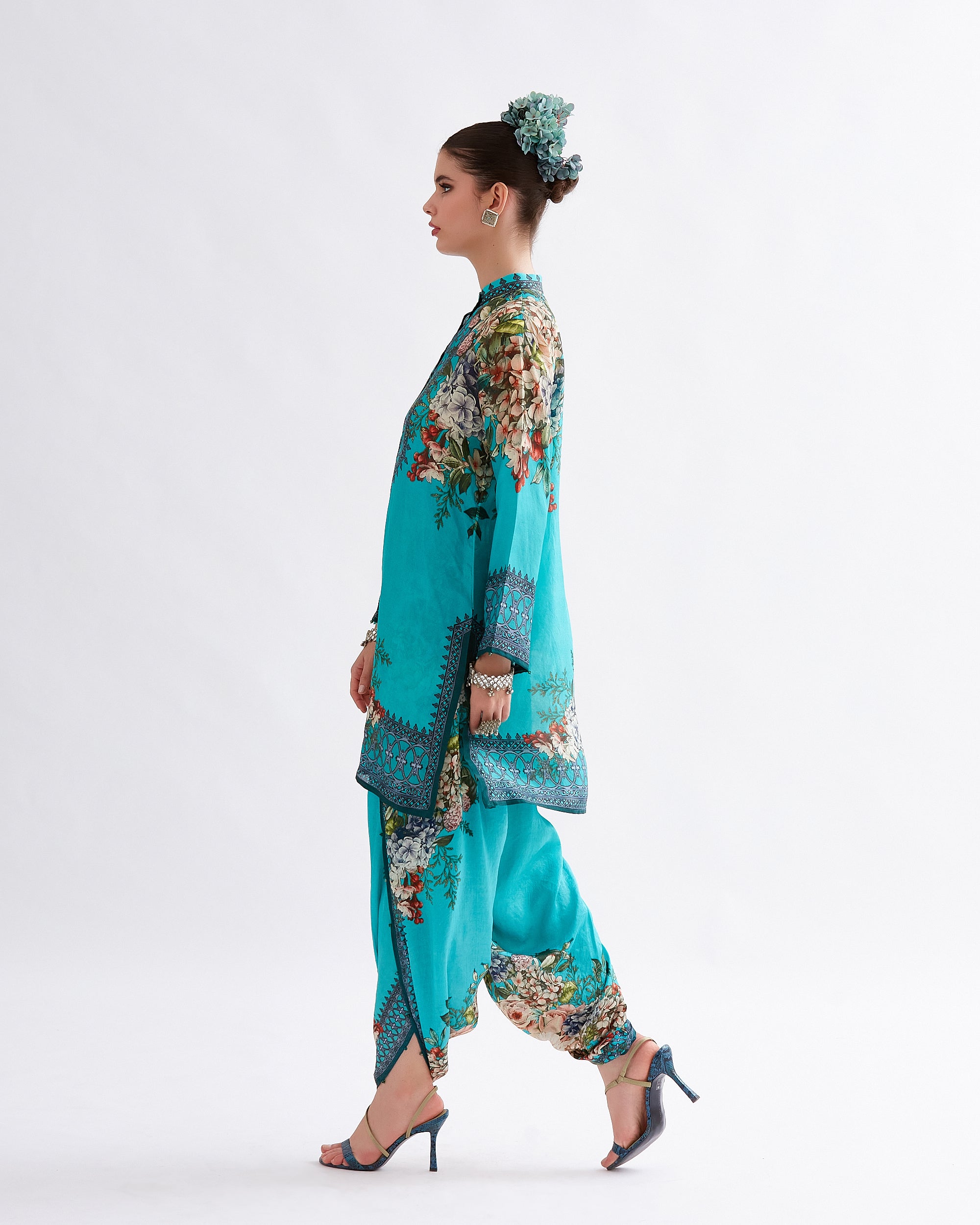 A Notting Hill Summer : Reza - Teal