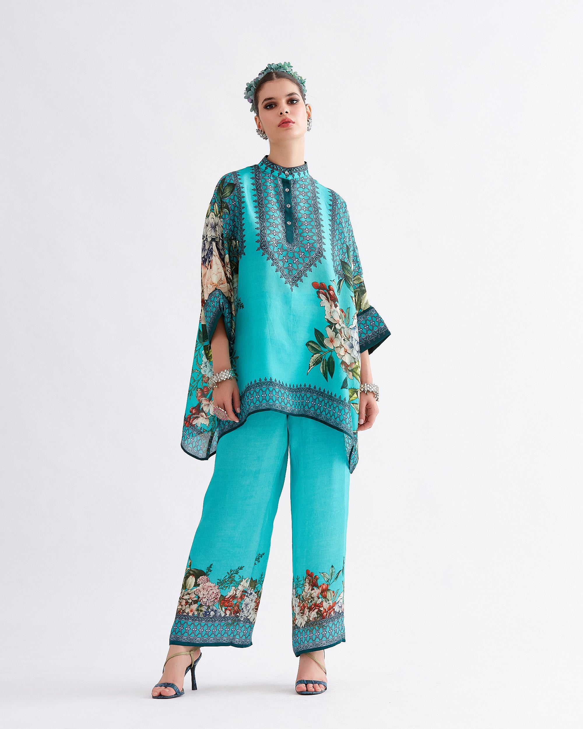 A Notting Hill Summer : Chanel - Jade