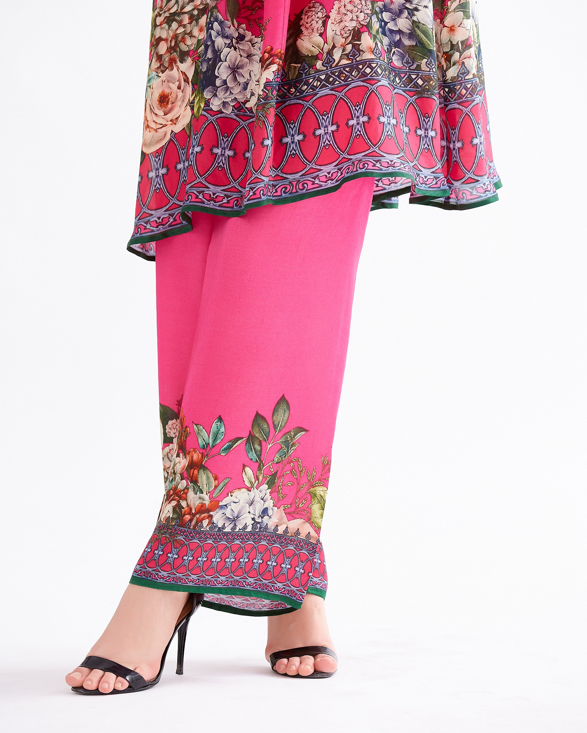 A Notting Hill Summer : Pankti - Fuchsia