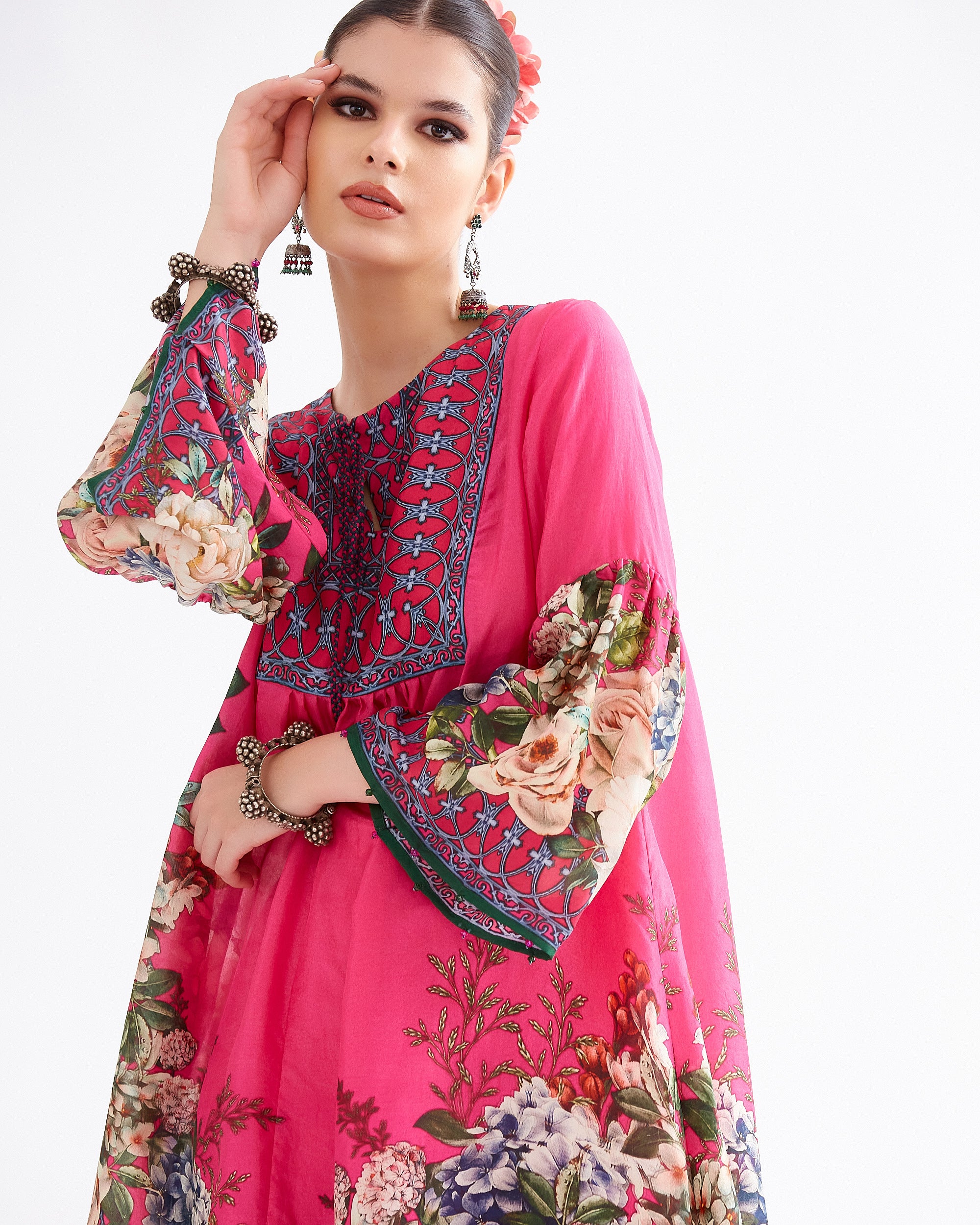 A Notting Hill Summer : Pankti - Fuchsia