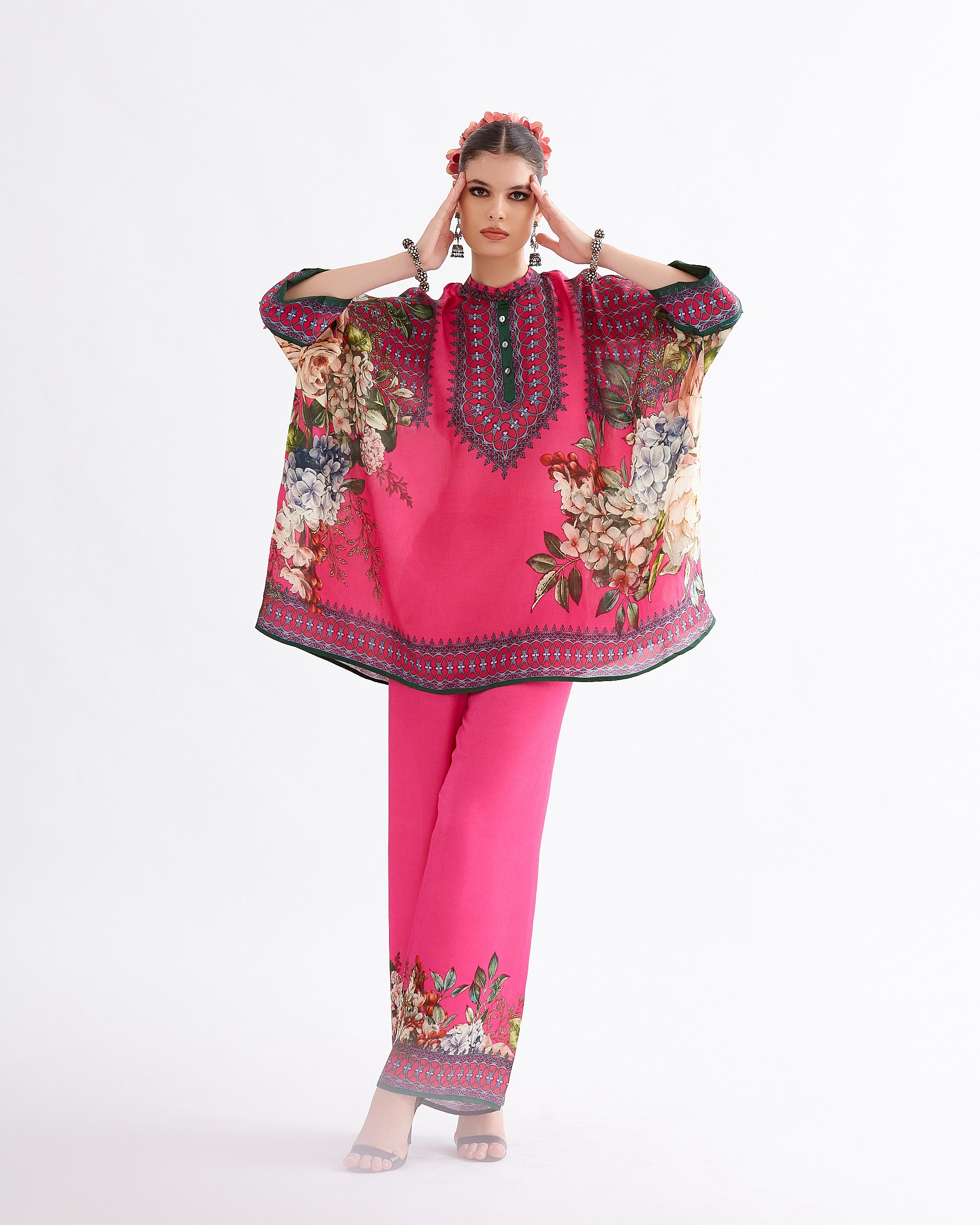 A Notting Hill Summer : Chanel - Fuchsia