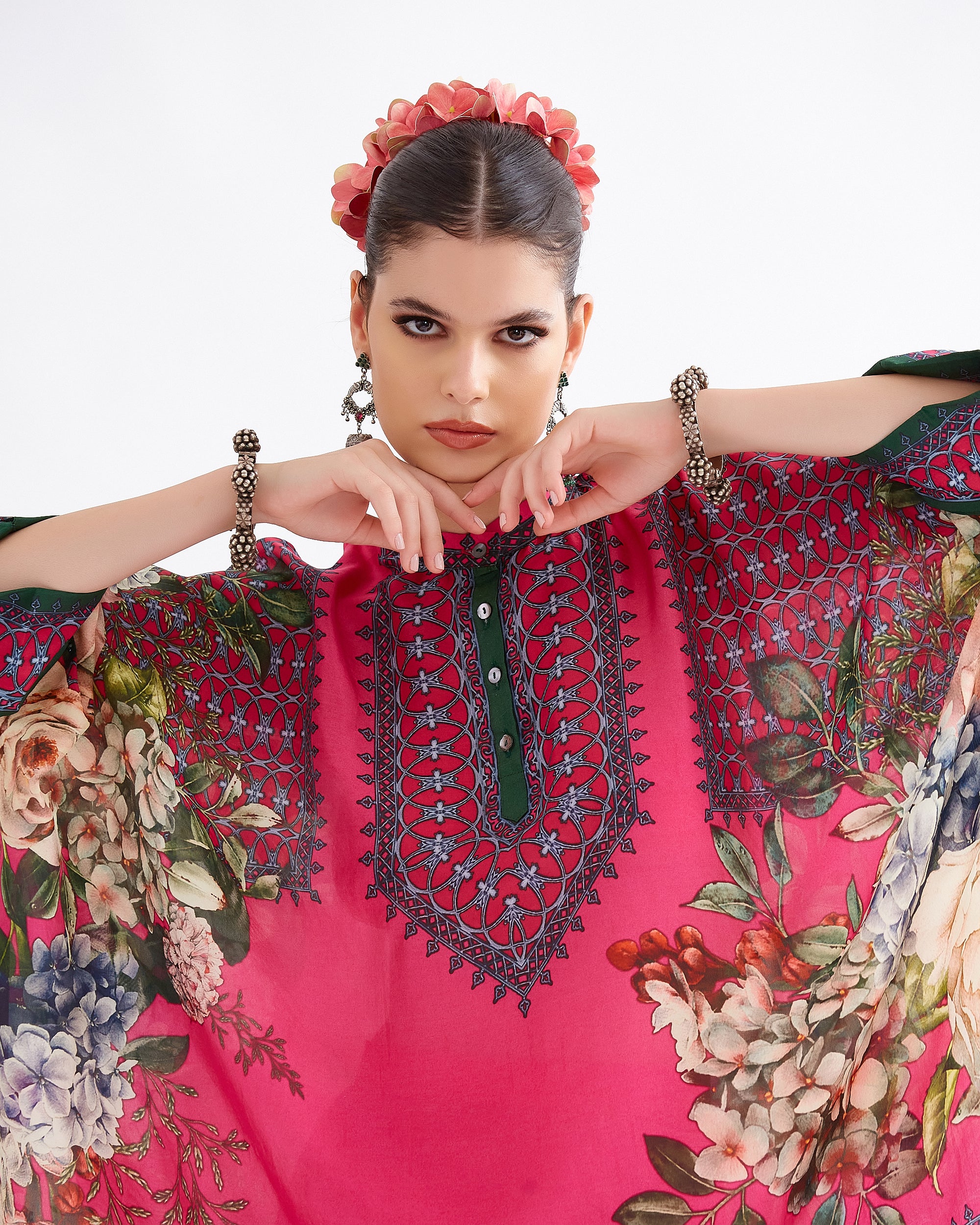 A Notting Hill Summer : Chanel - Fuchsia