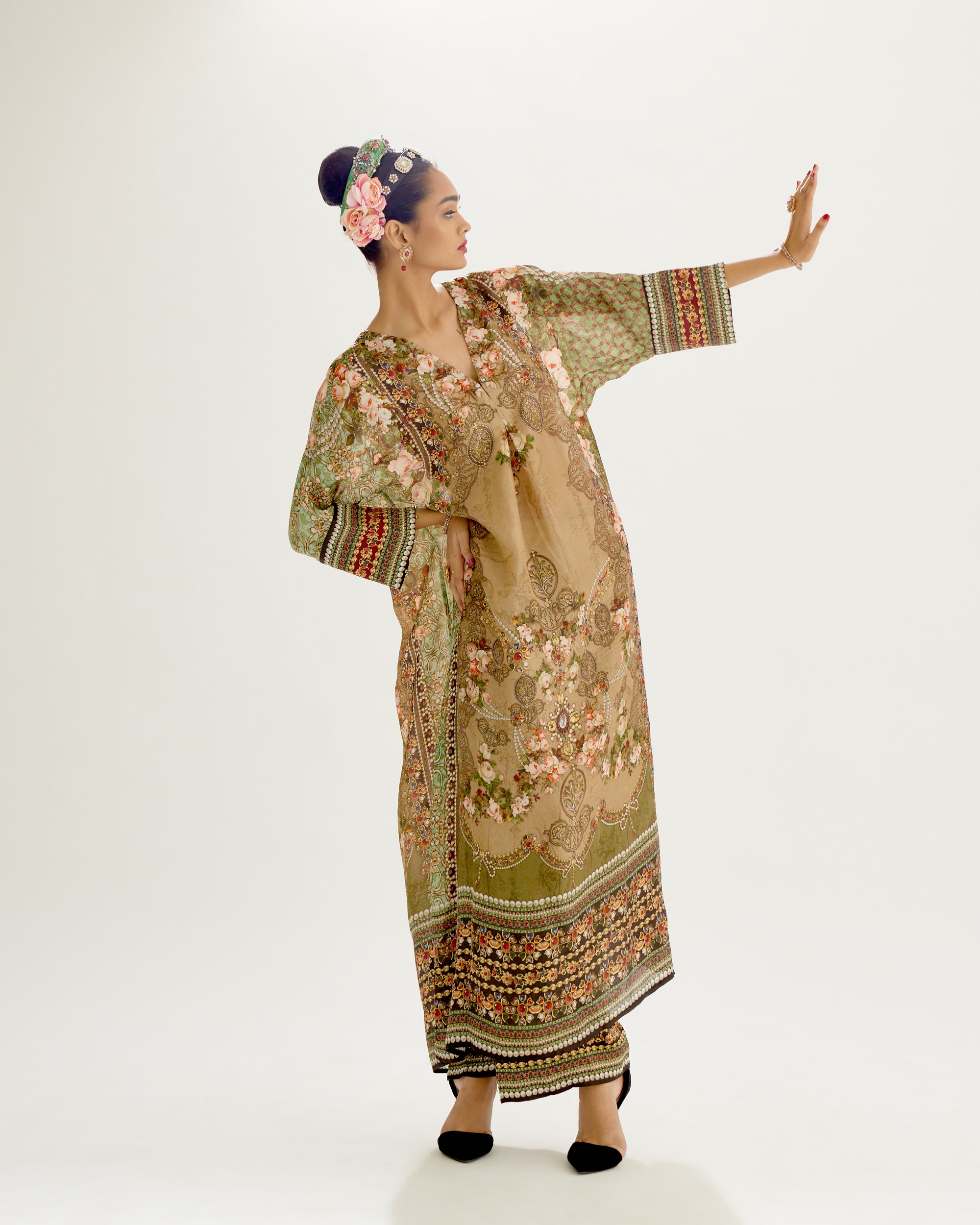 Pakeezah : Banera - Olive
