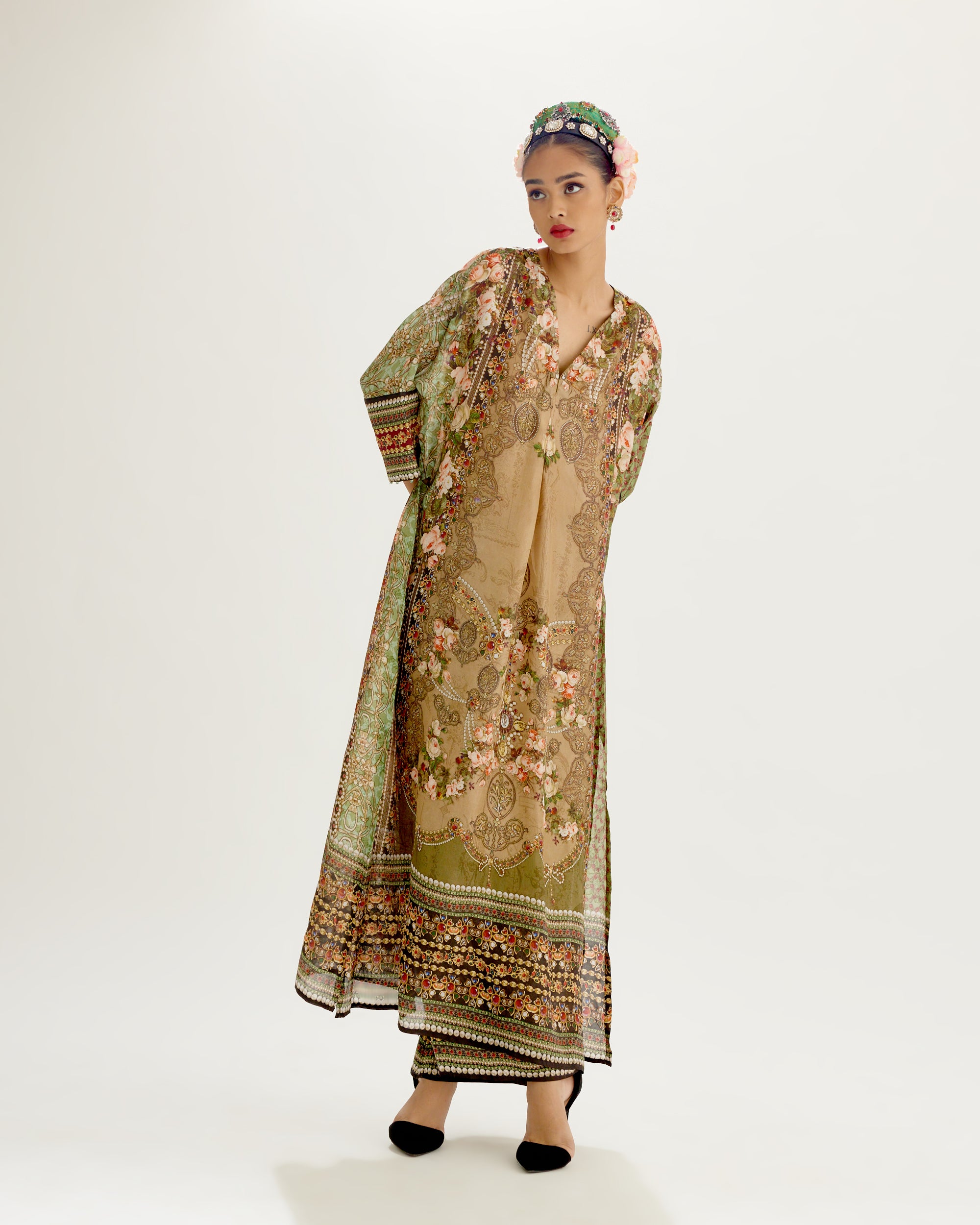 Pakeezah : Banera - Olive