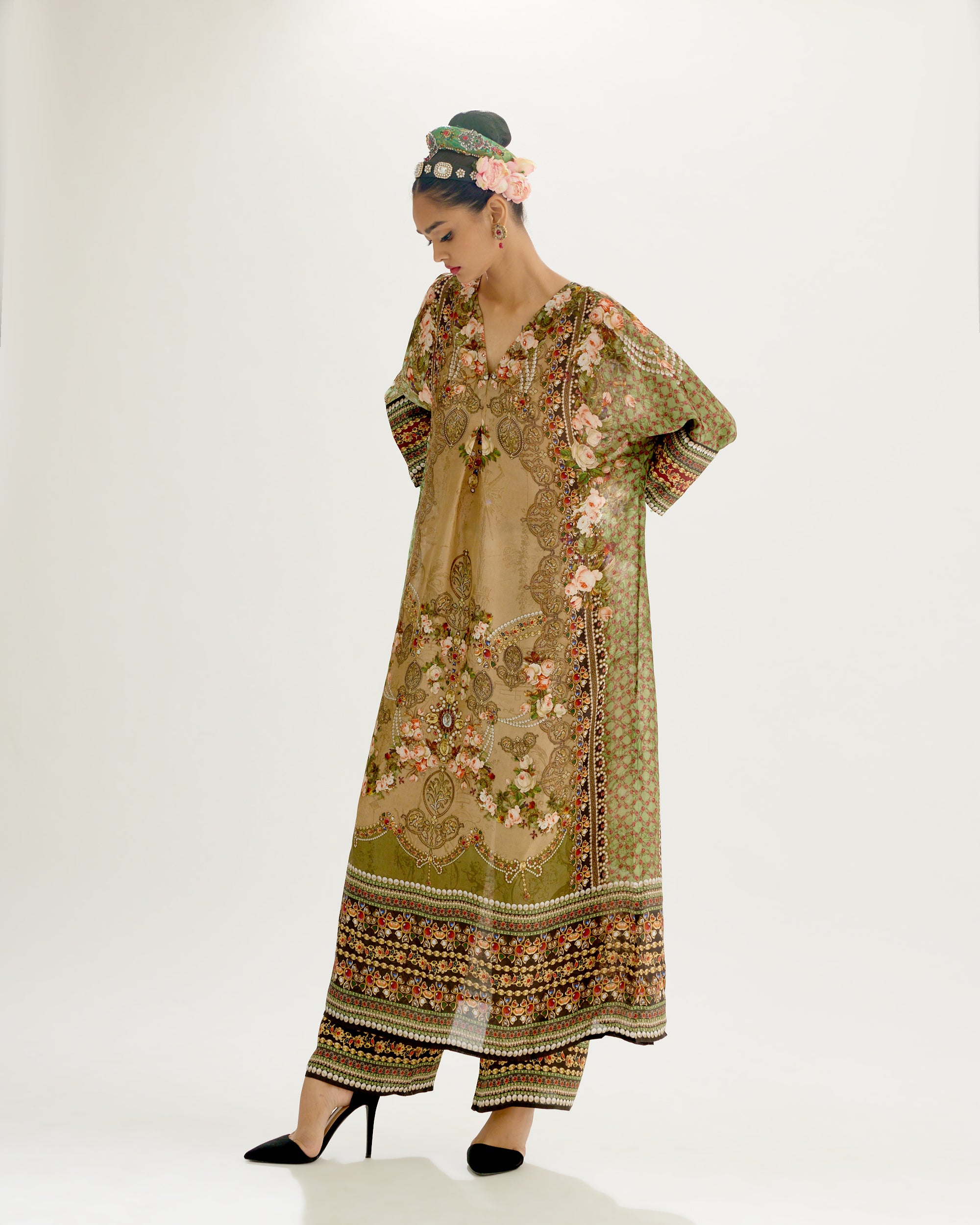 Pakeezah : Banera - Olive