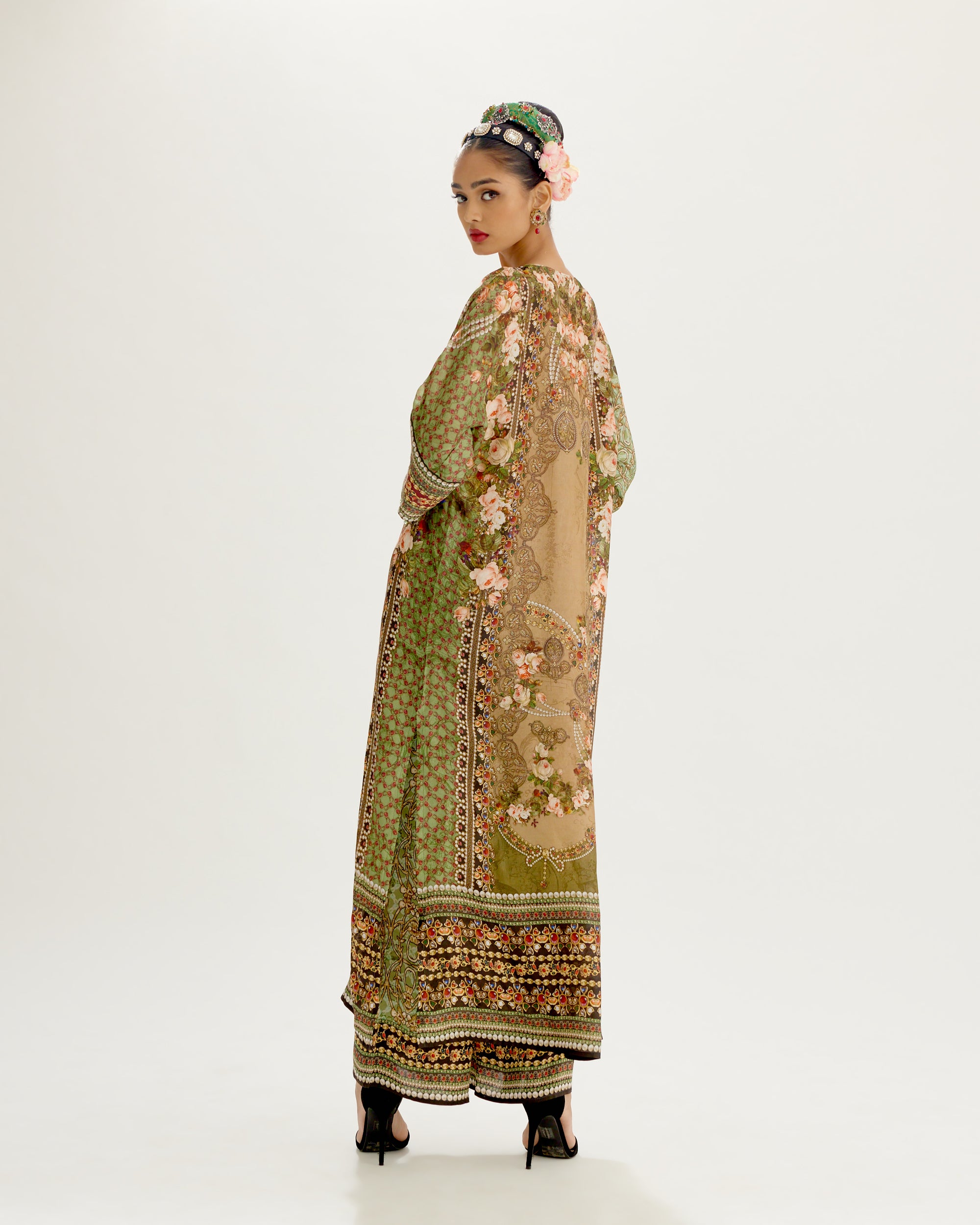 Pakeezah : Banera - Olive