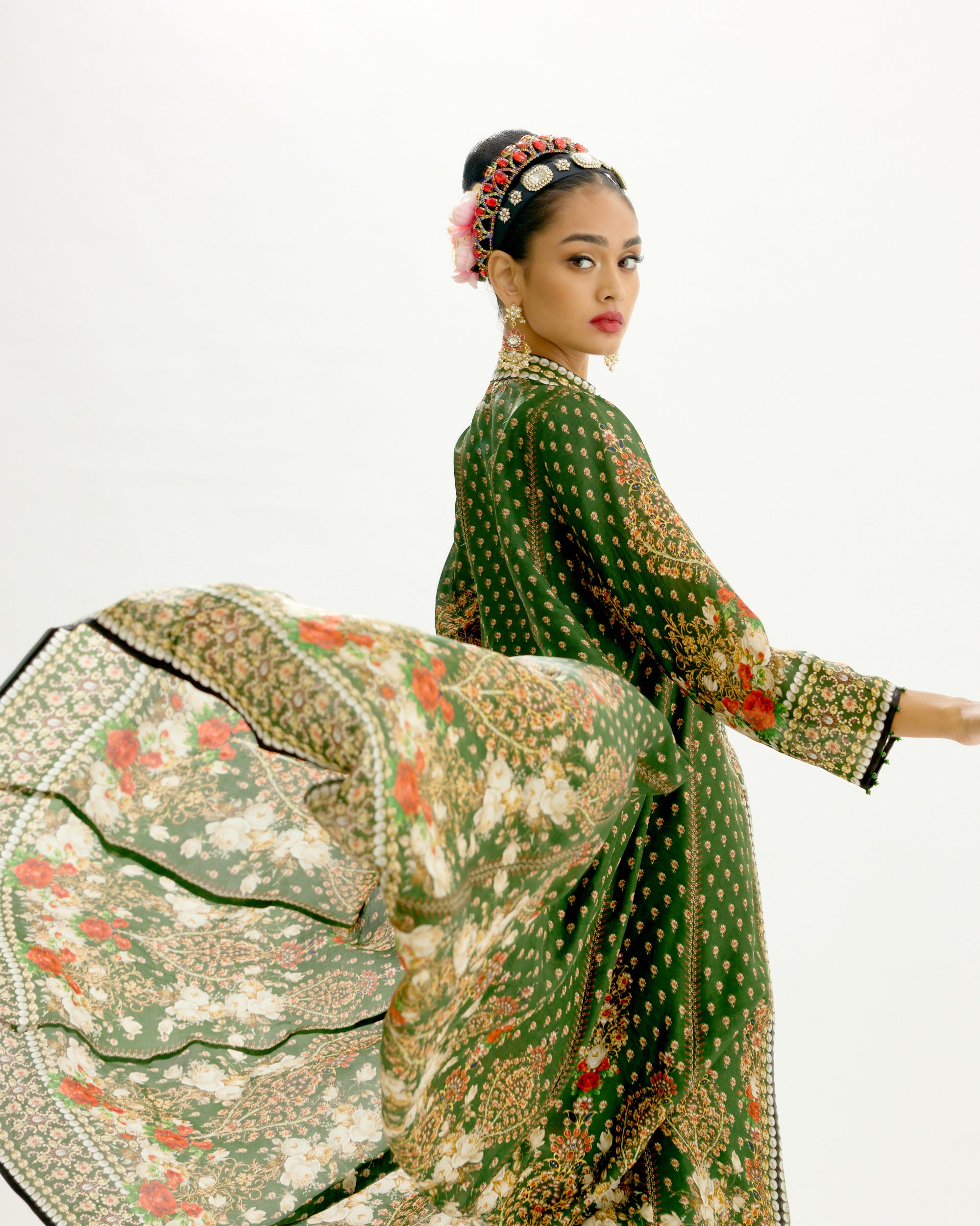 Pakeezah : Ada - Emerald