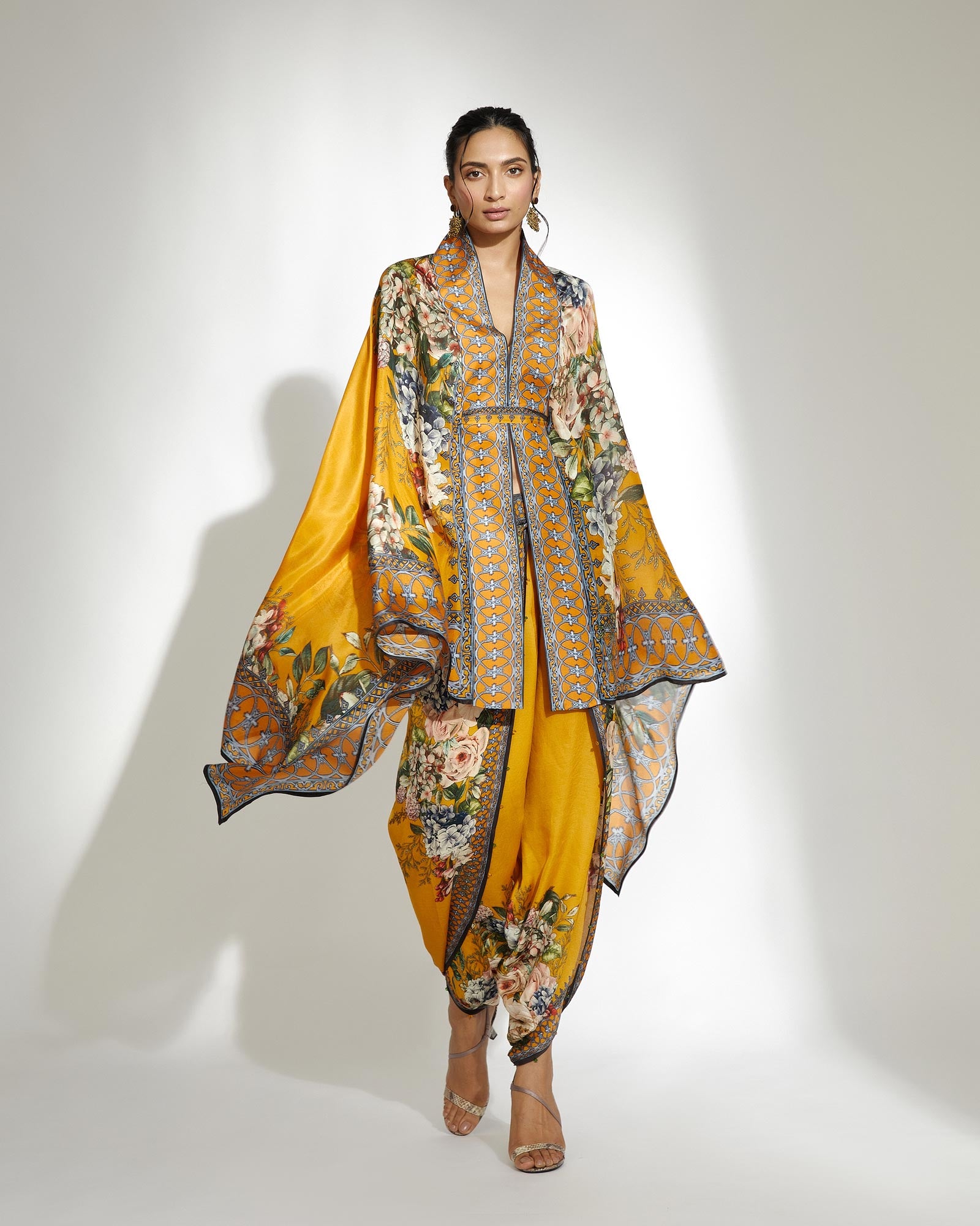 A Notting Hill Summer : Chloe - Mustard