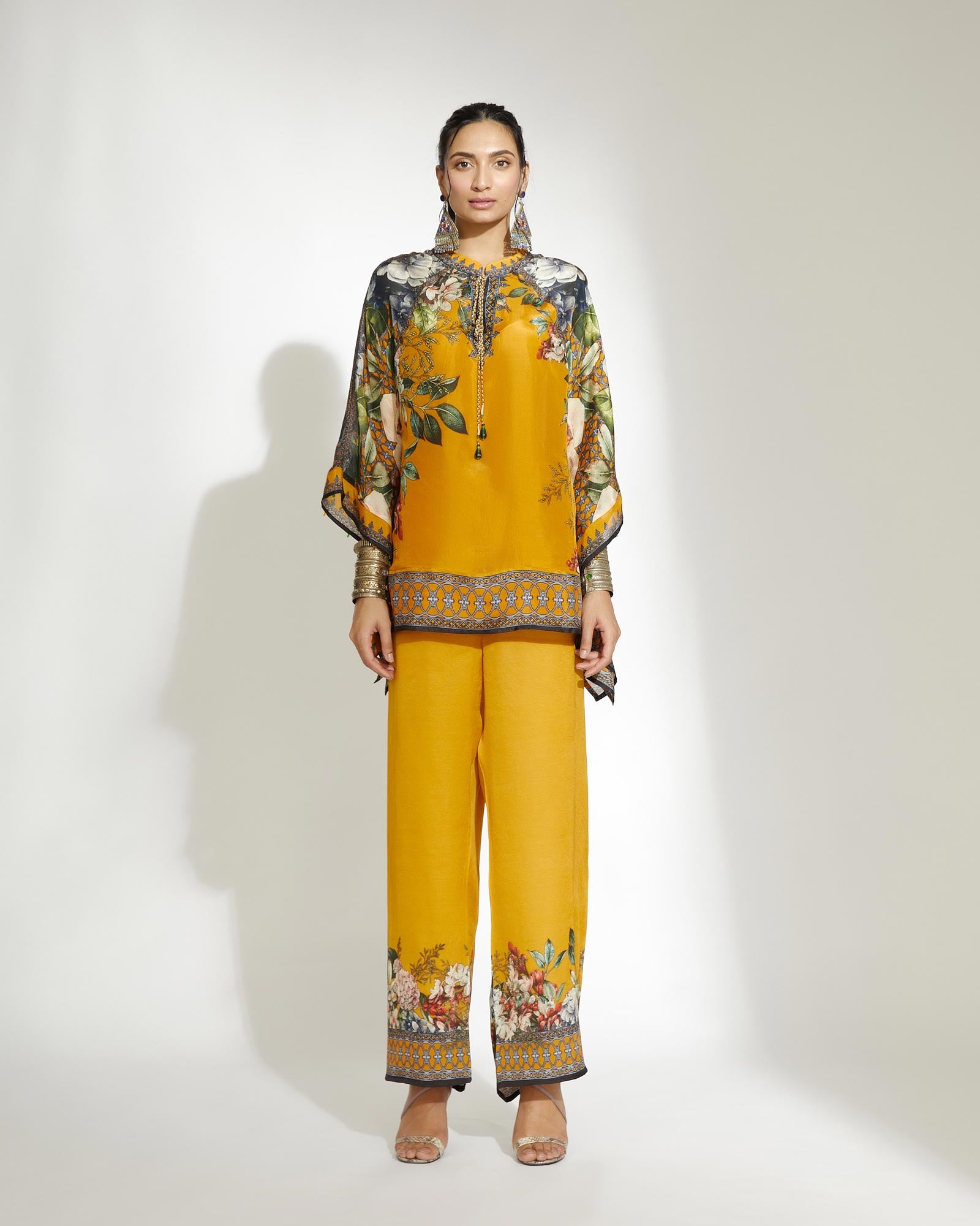 A Notting Hill Summer : Ramona - Mustard