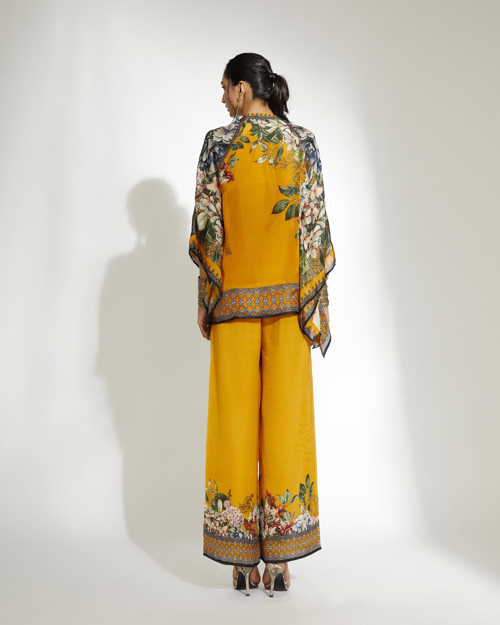 A Notting Hill Summer : Ramona - Mustard