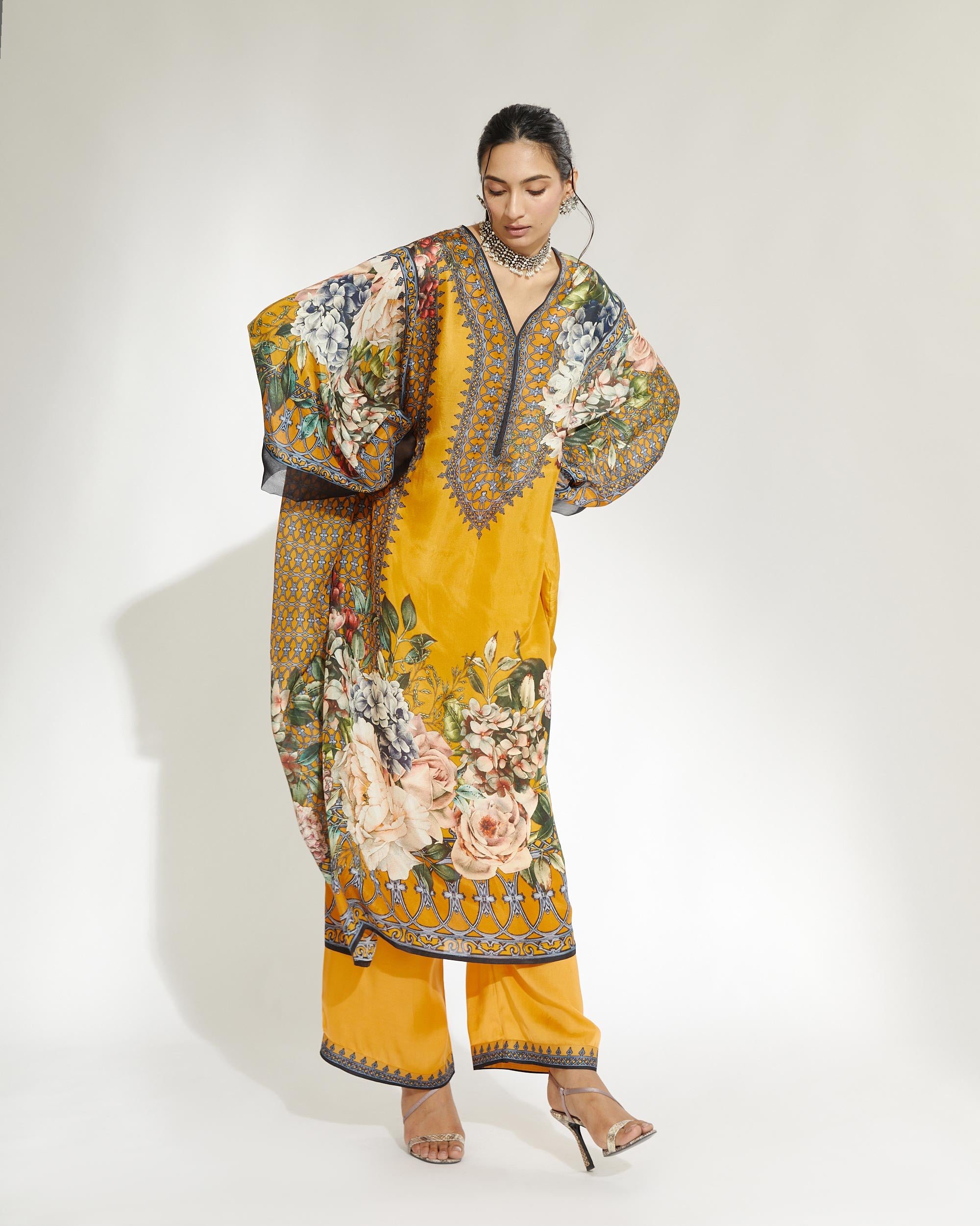 A Notting Hill Summer : Olivia - Mustard