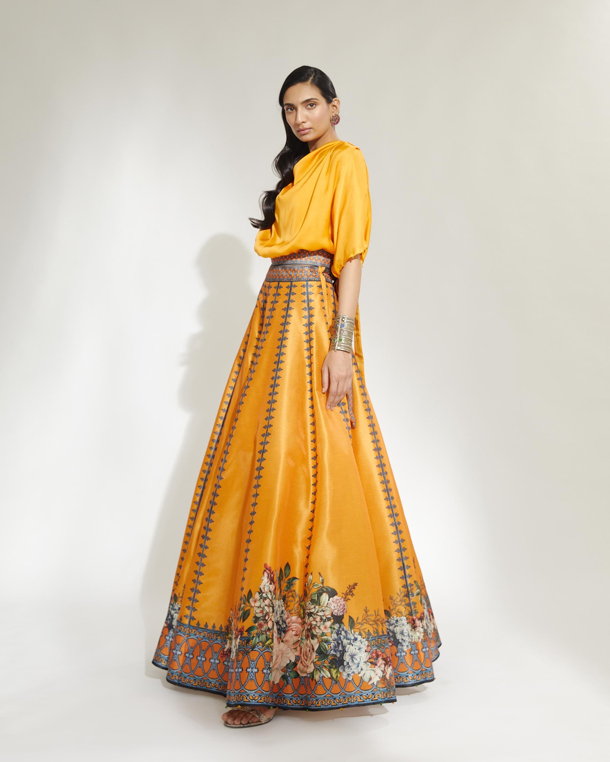 A Notting Hill Summer : Leela - Mustard