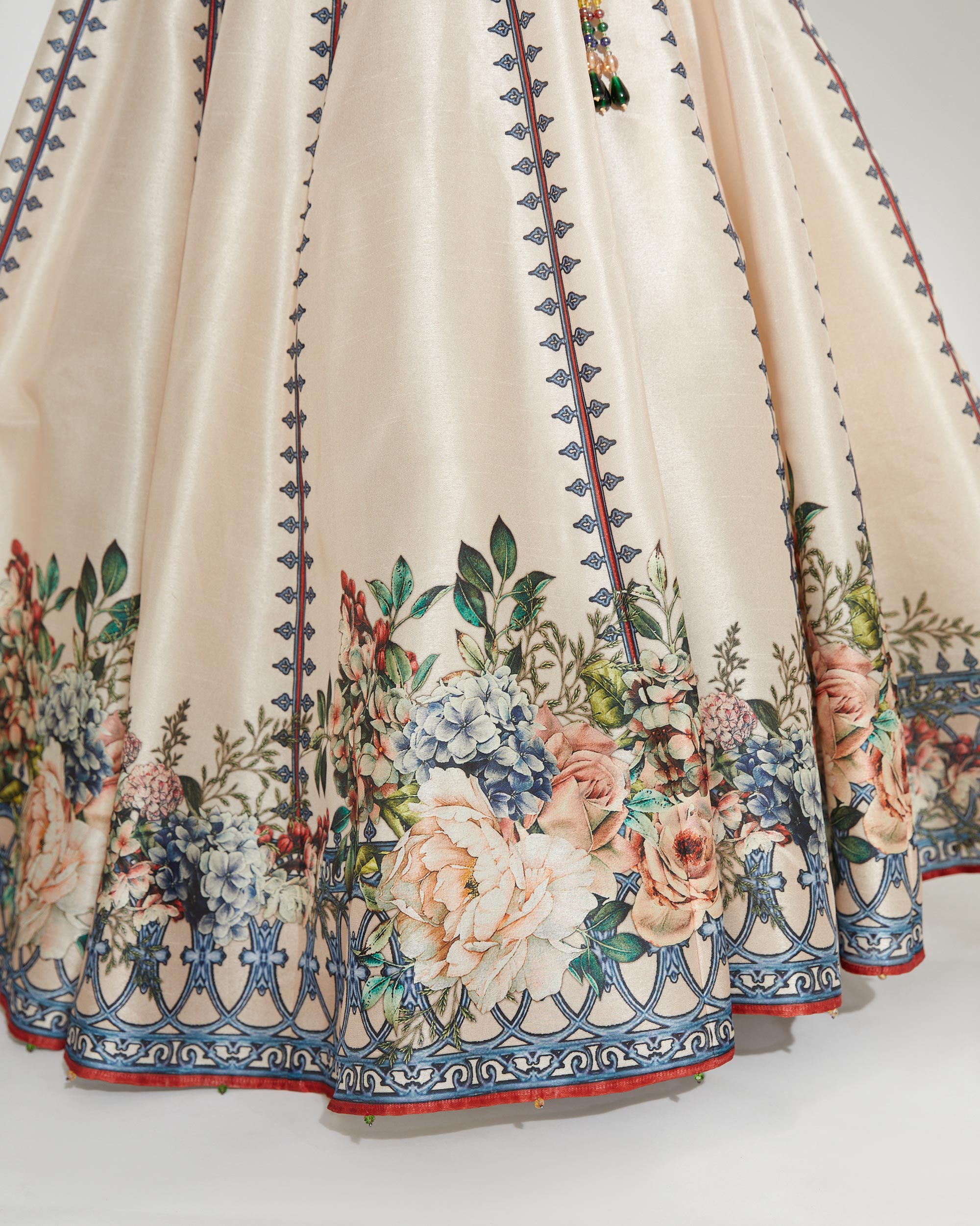 A Notting Hill Summer : Leela - Beige
