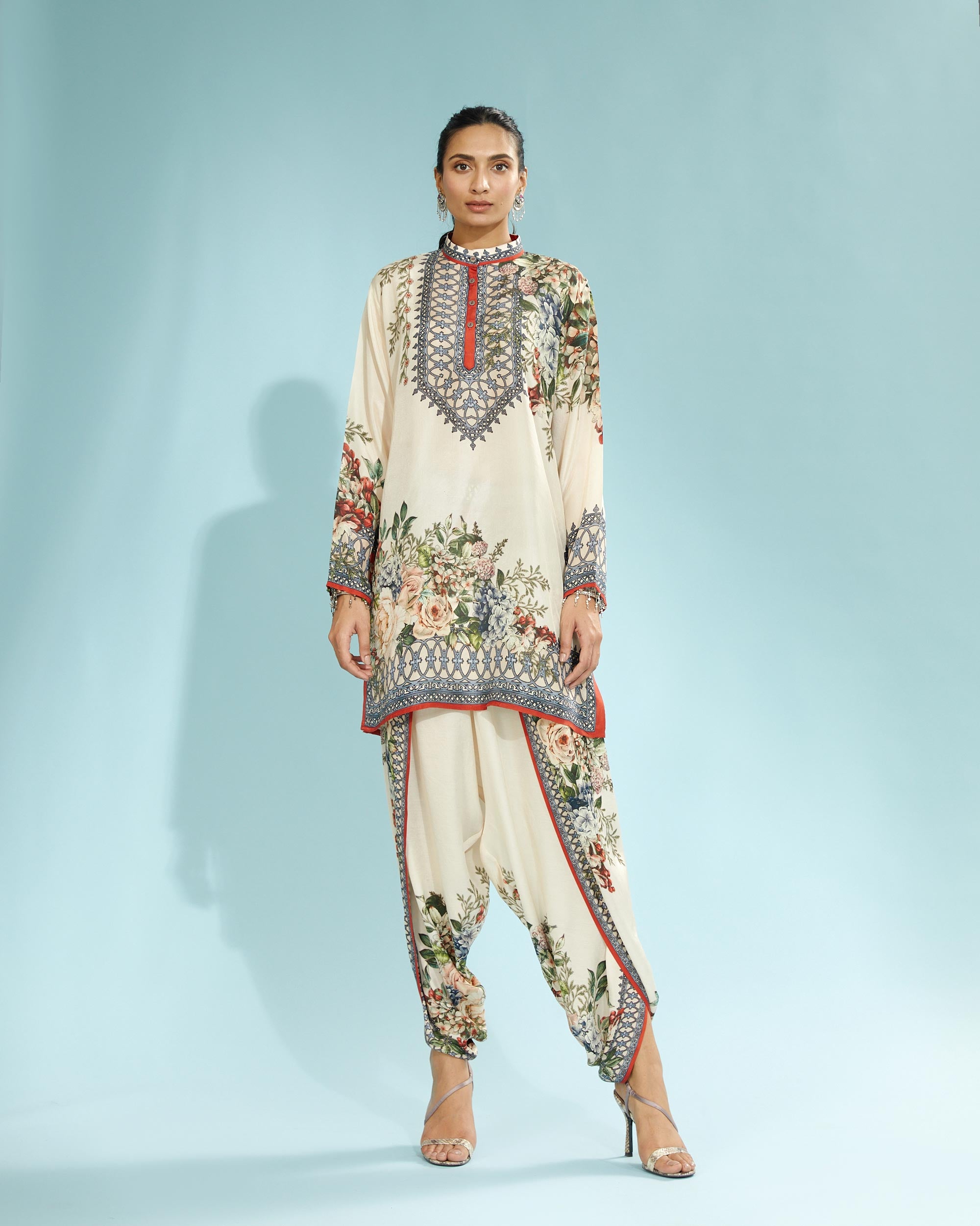 A Notting Hill Summer : Reza - Beige
